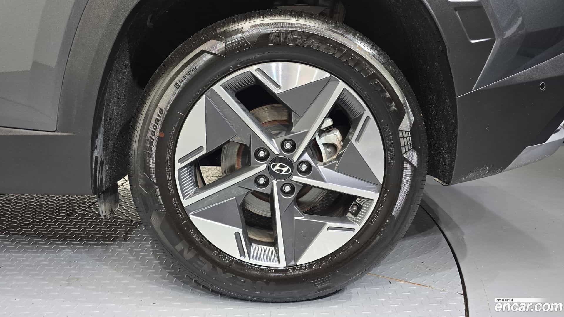 Tucson Hyundai 2024.3-OUTER-031