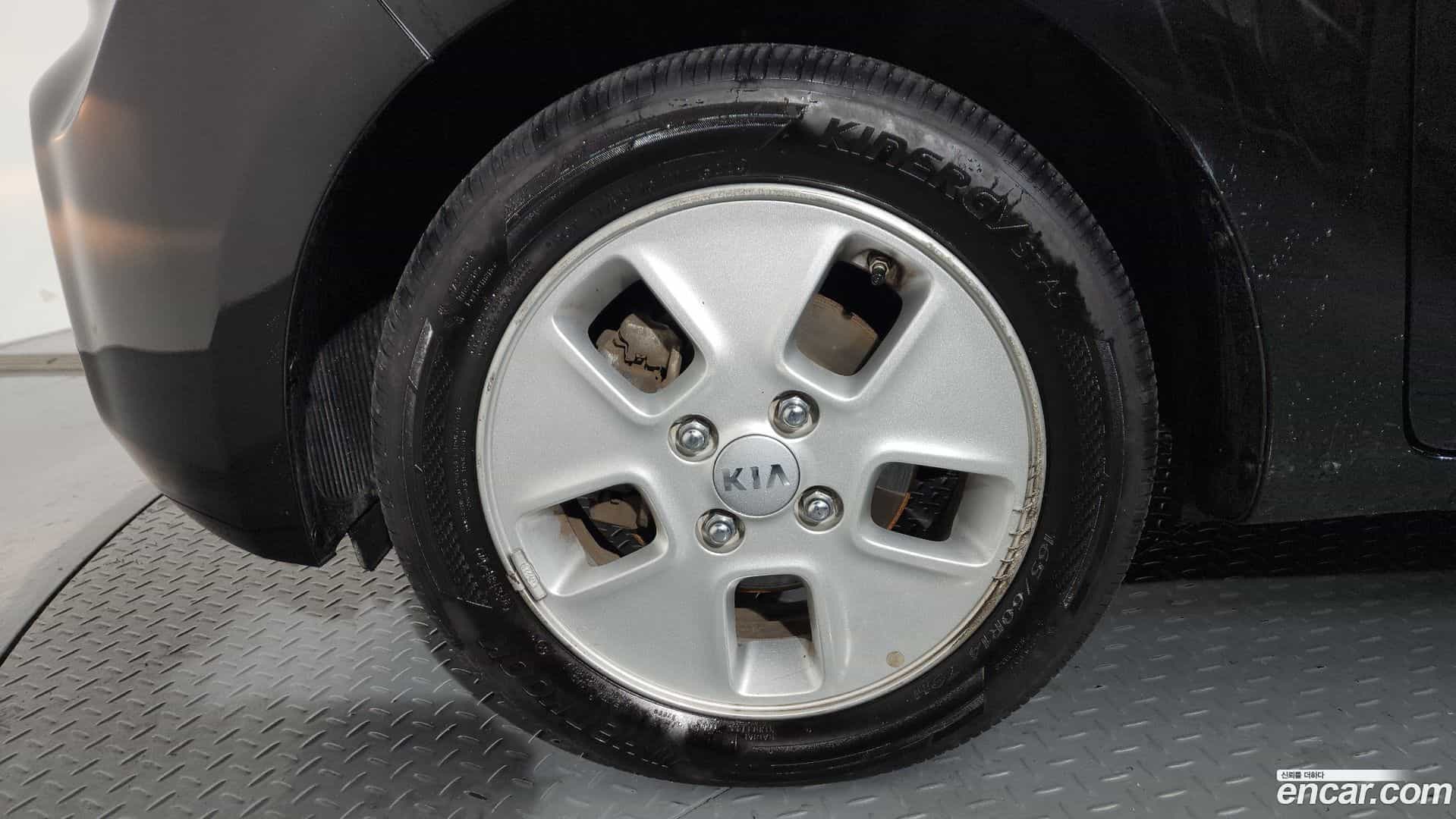 RAY Kia 2021.4-OUTER-005