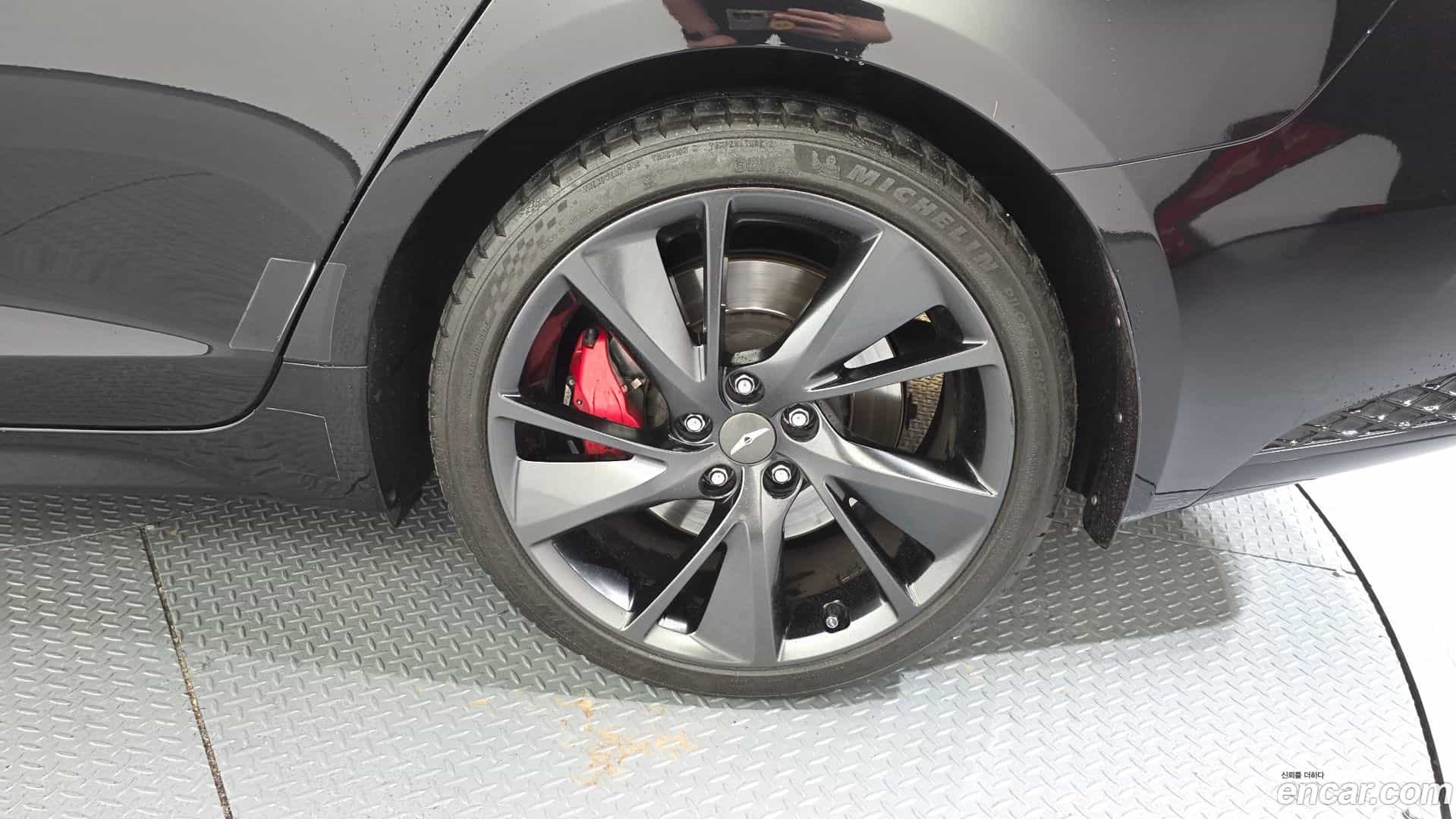 G70 Genesis 2020.11-OUTER-031