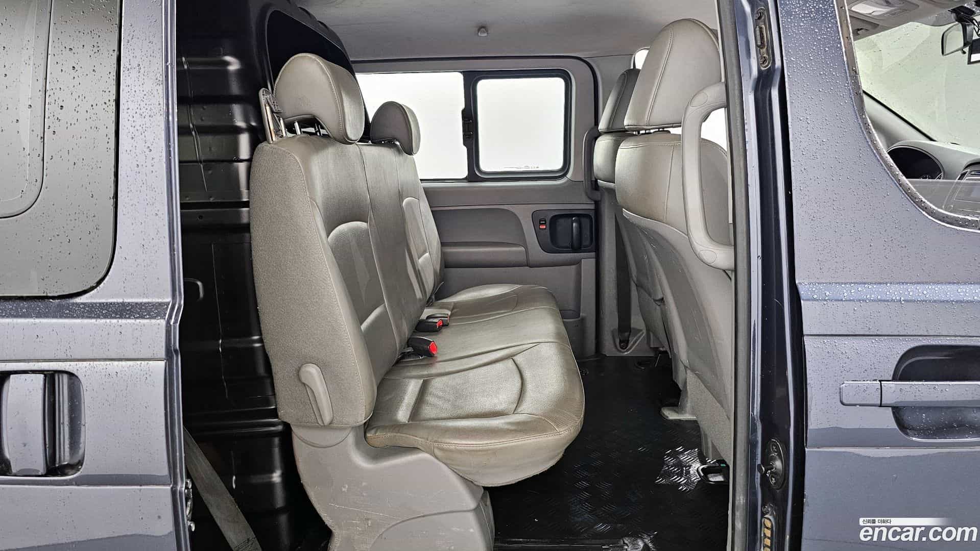 Starex Hyundai 2018.3-OPTION-016