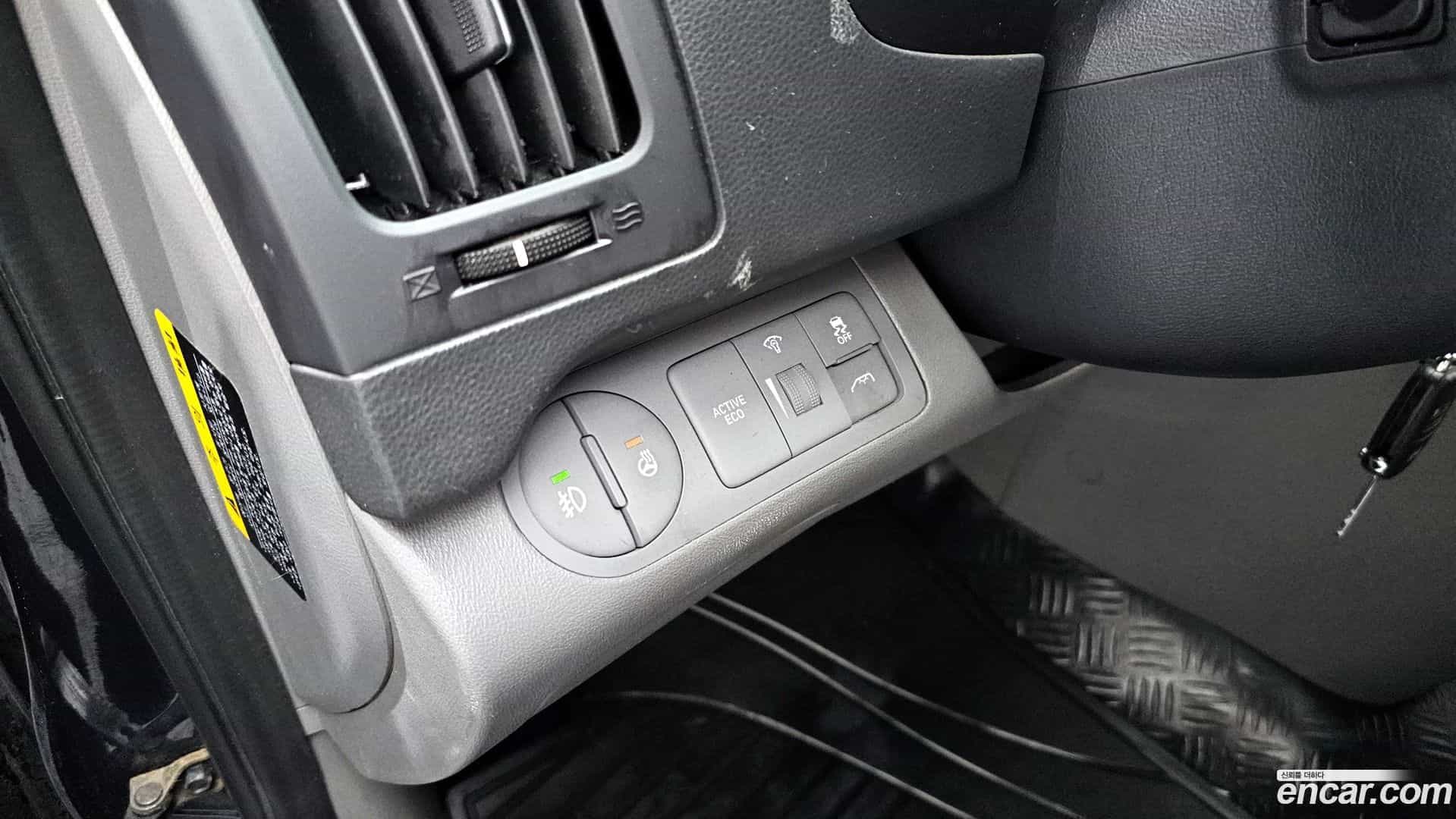 Starex Hyundai 2018.3-OPTION-019