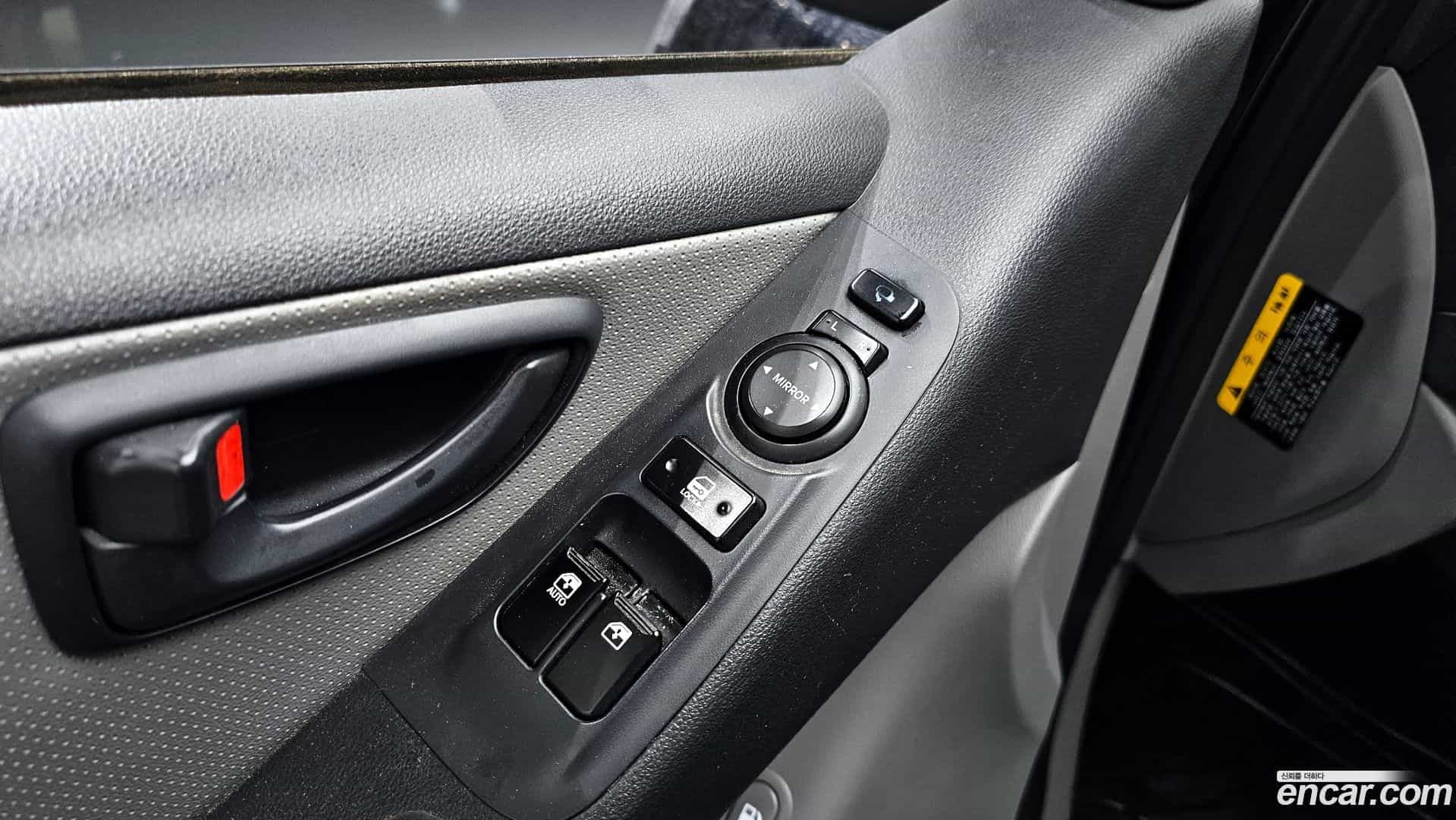 Starex Hyundai 2018.3-OPTION-022