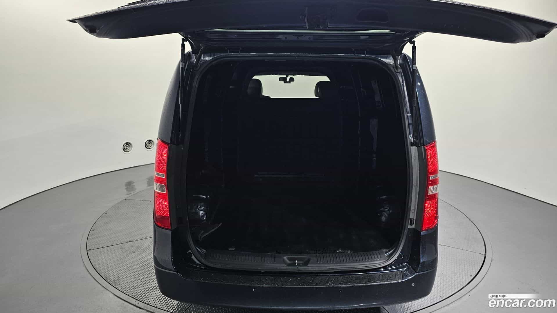 Starex Hyundai 2018.3-OPTION-024