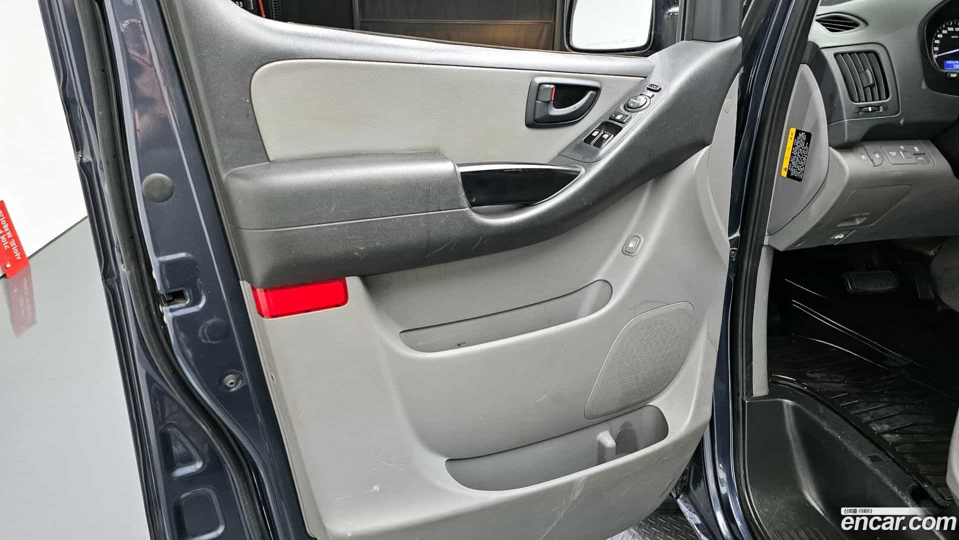 Starex Hyundai 2018.3-INNER-034