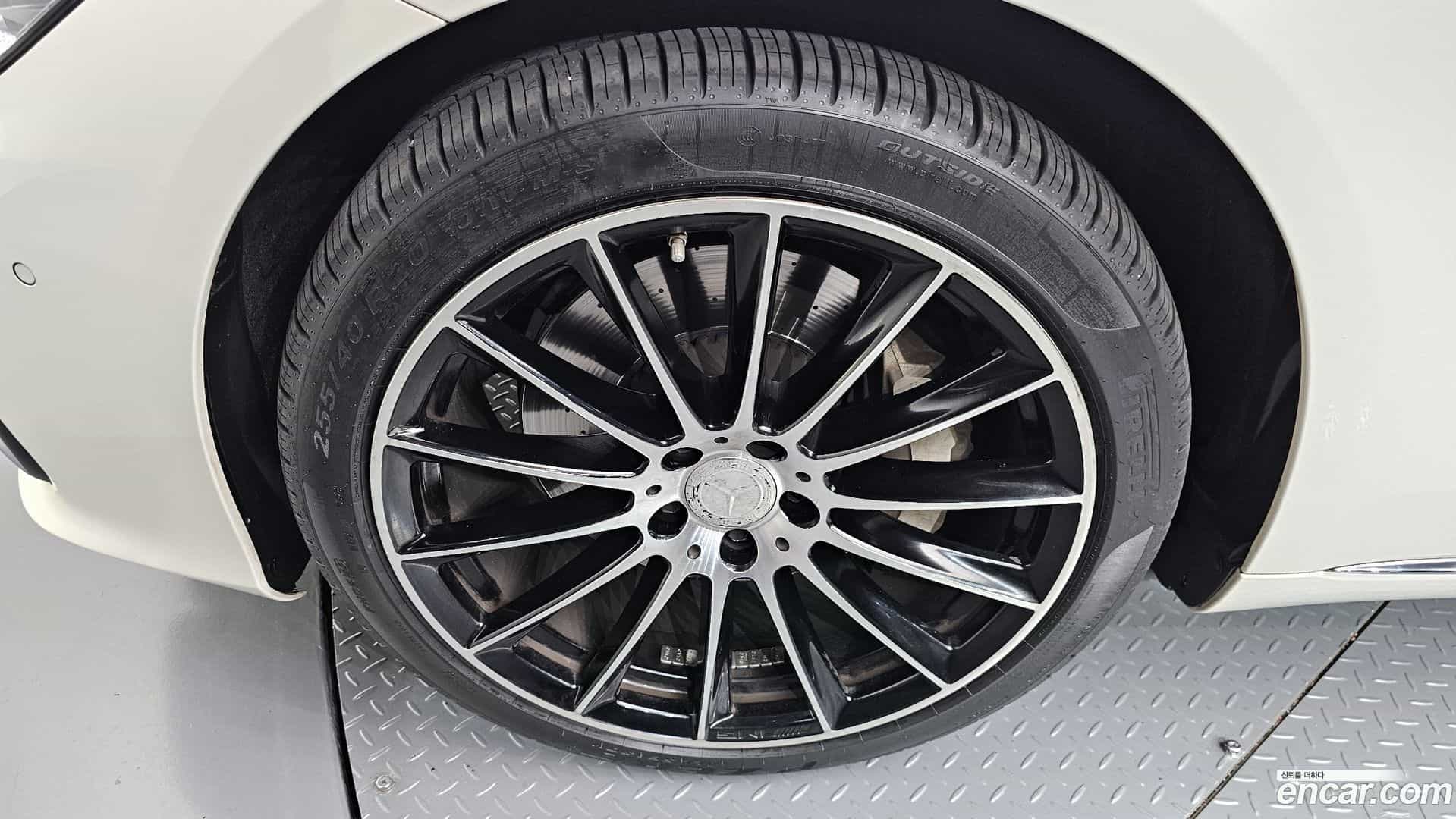S-Class Mercedes-Benz 2023.6-OUTER-005