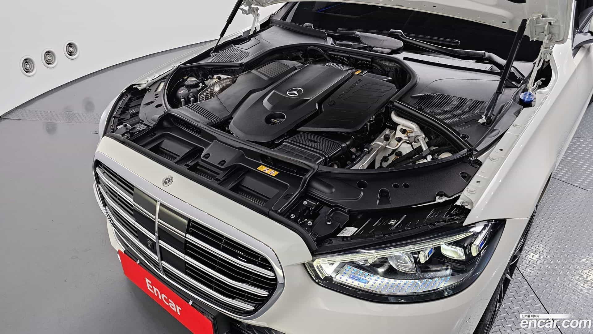 S-Class Mercedes-Benz 2023.6-OUTER-006