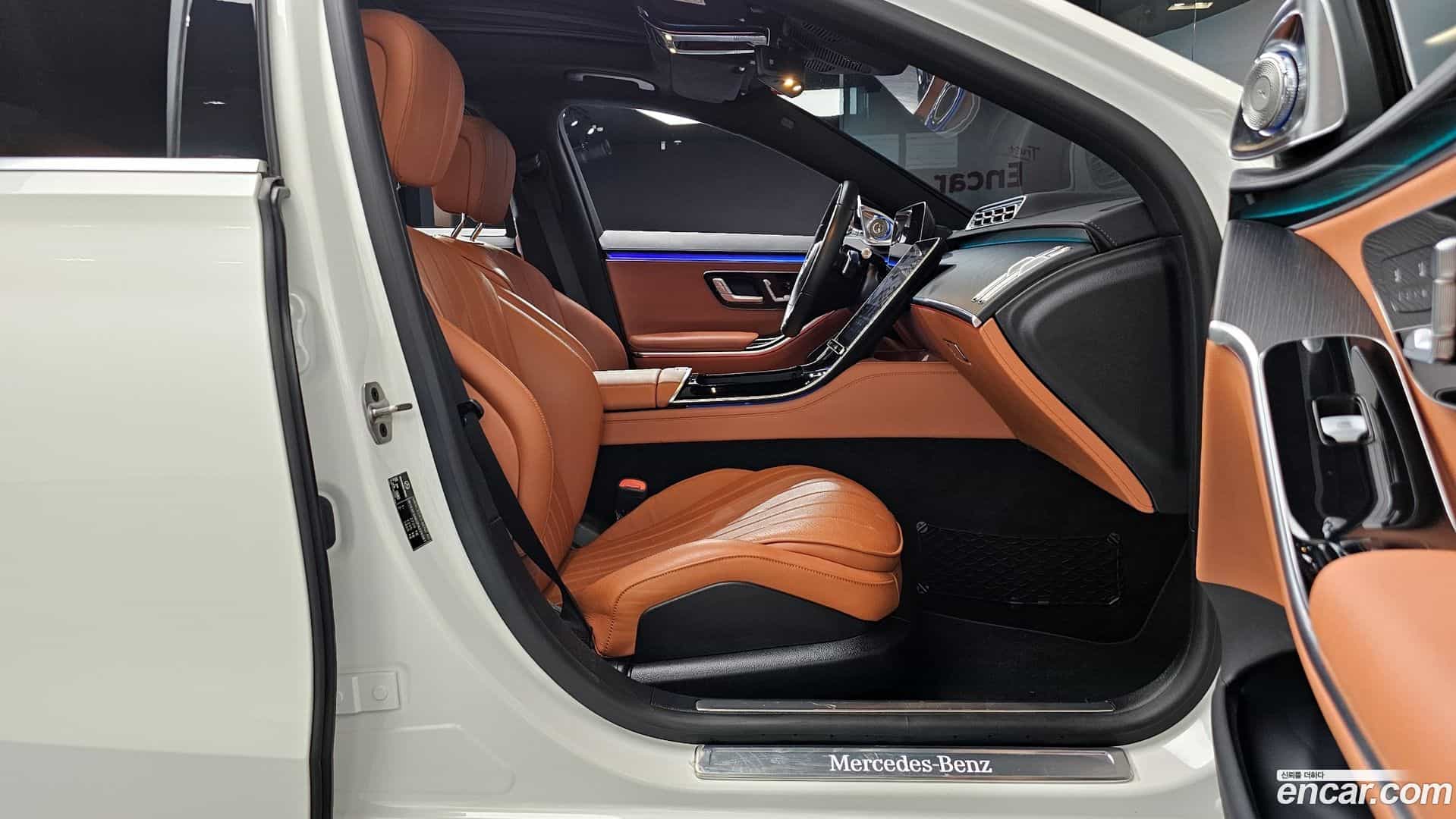 S-Class Mercedes-Benz 2023.6-OPTION-015