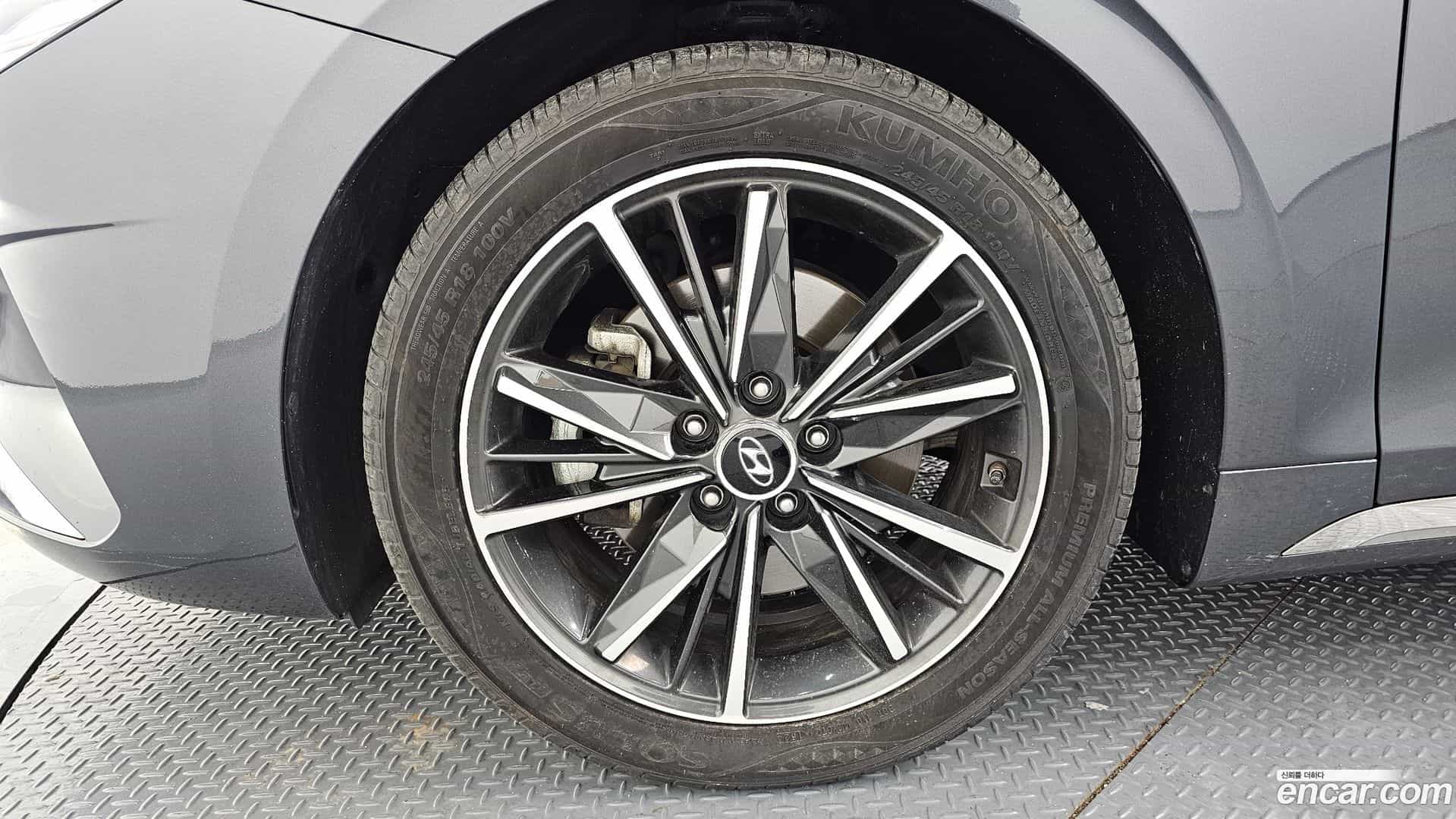 Grandeur Hyundai 2021.11-OUTER-005