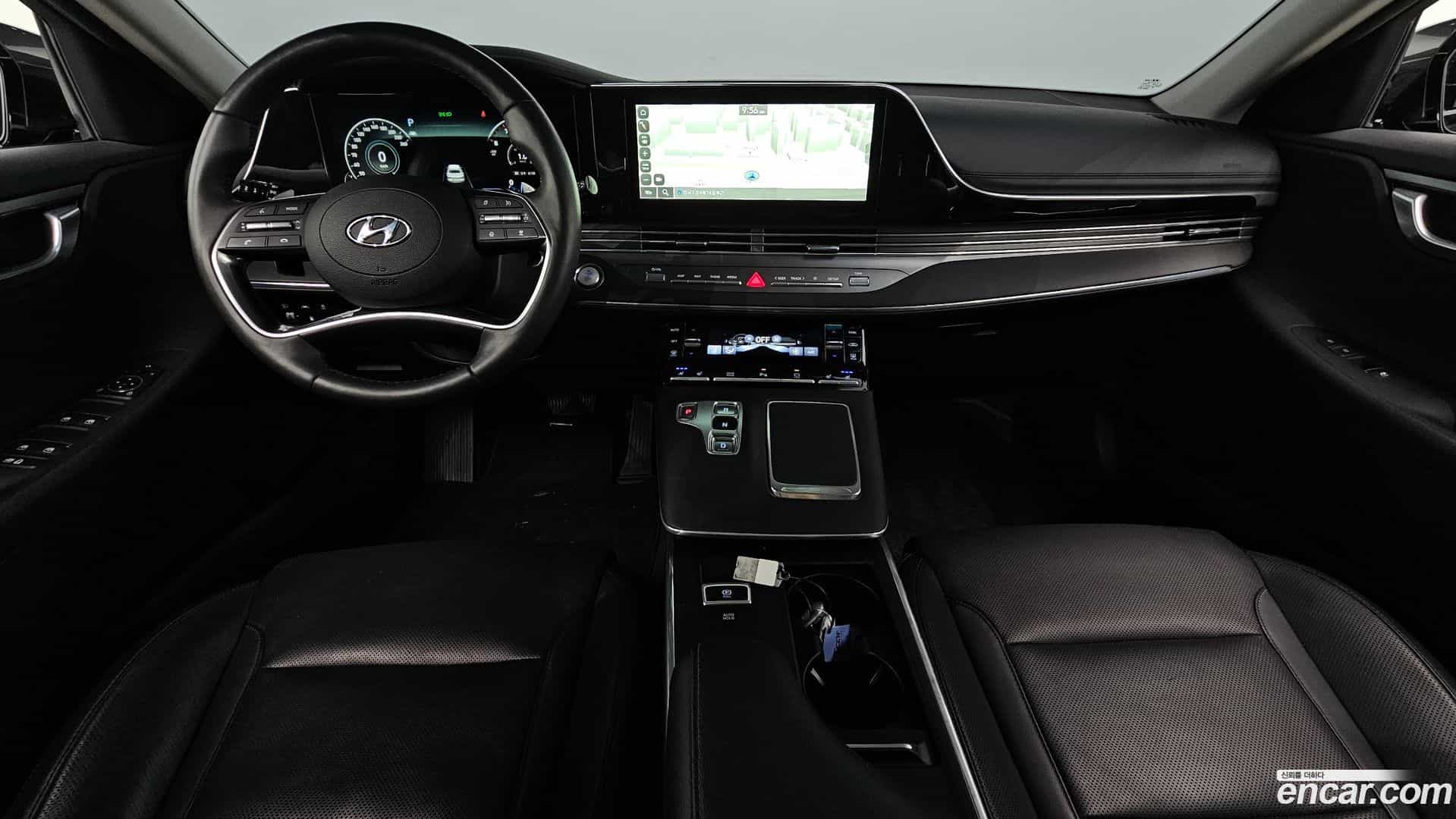 Grandeur Hyundai 2021.11-INNER-007