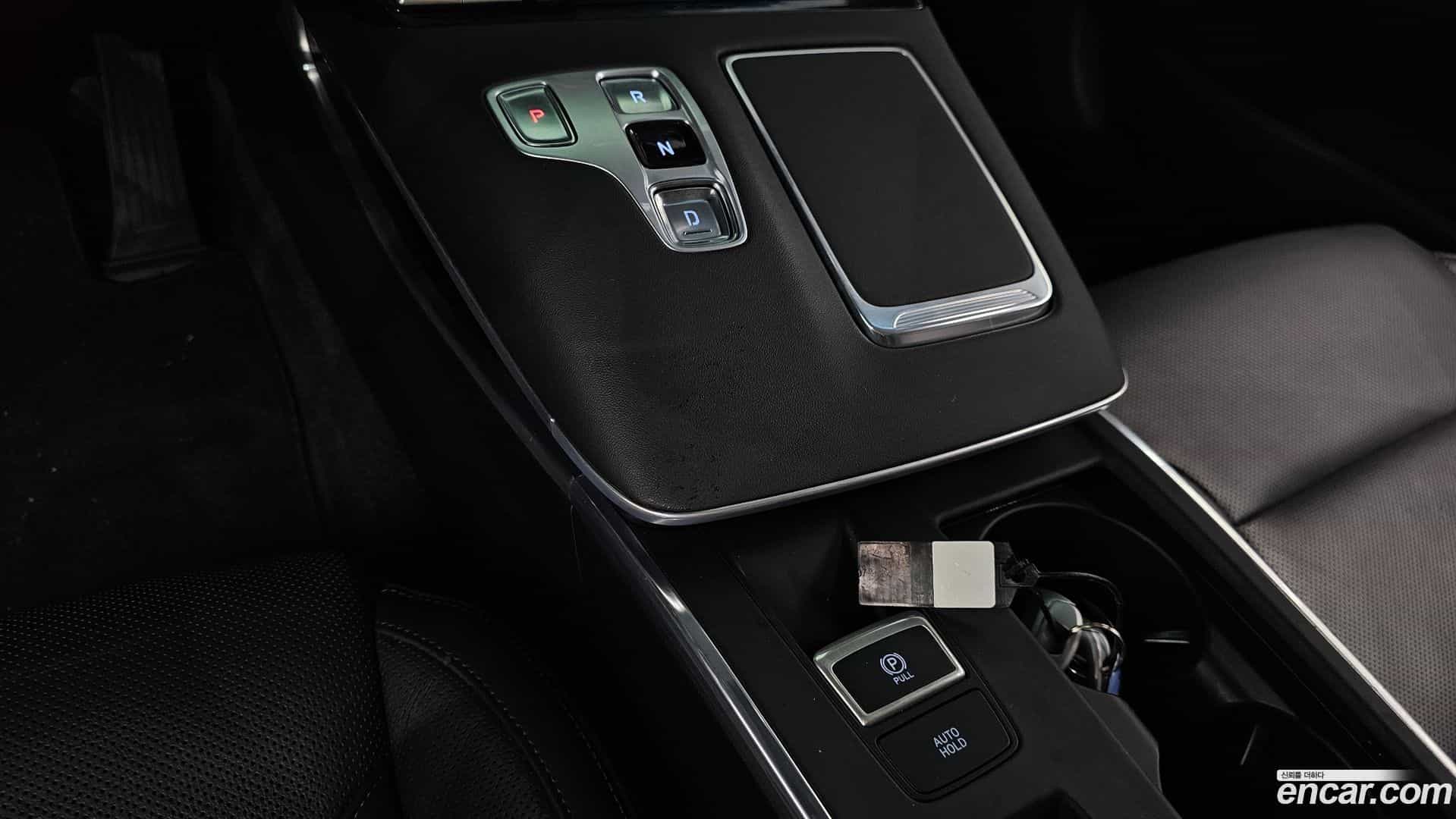 Grandeur Hyundai 2021.11-INNER-009