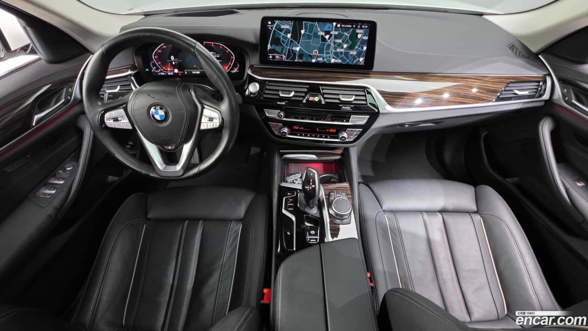 5-Series BMW 2022.8-INNER-007