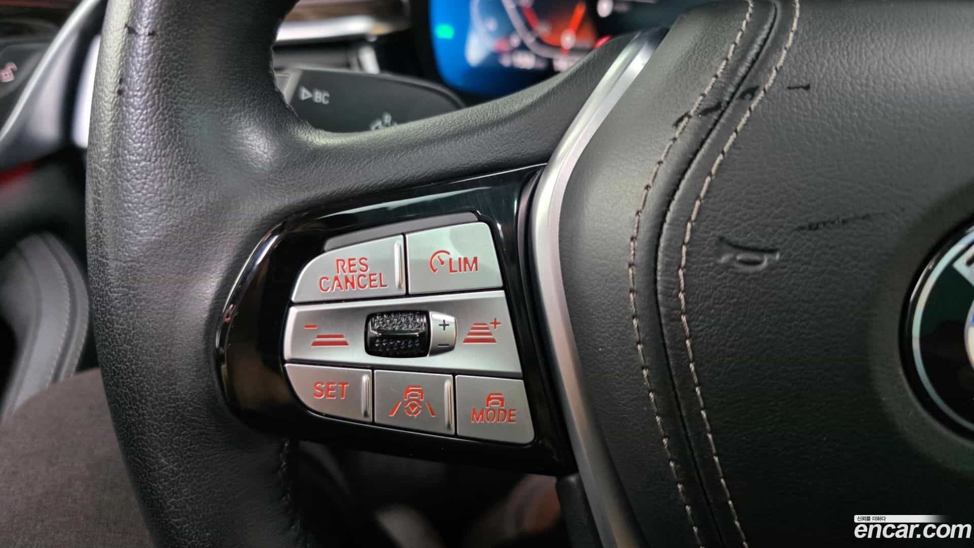 5-Series BMW 2022.8-OPTION-046