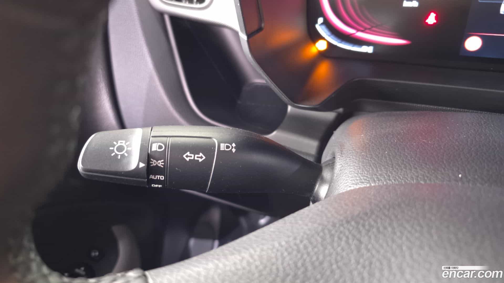 RAY Kia 2023.9-OPTION-046