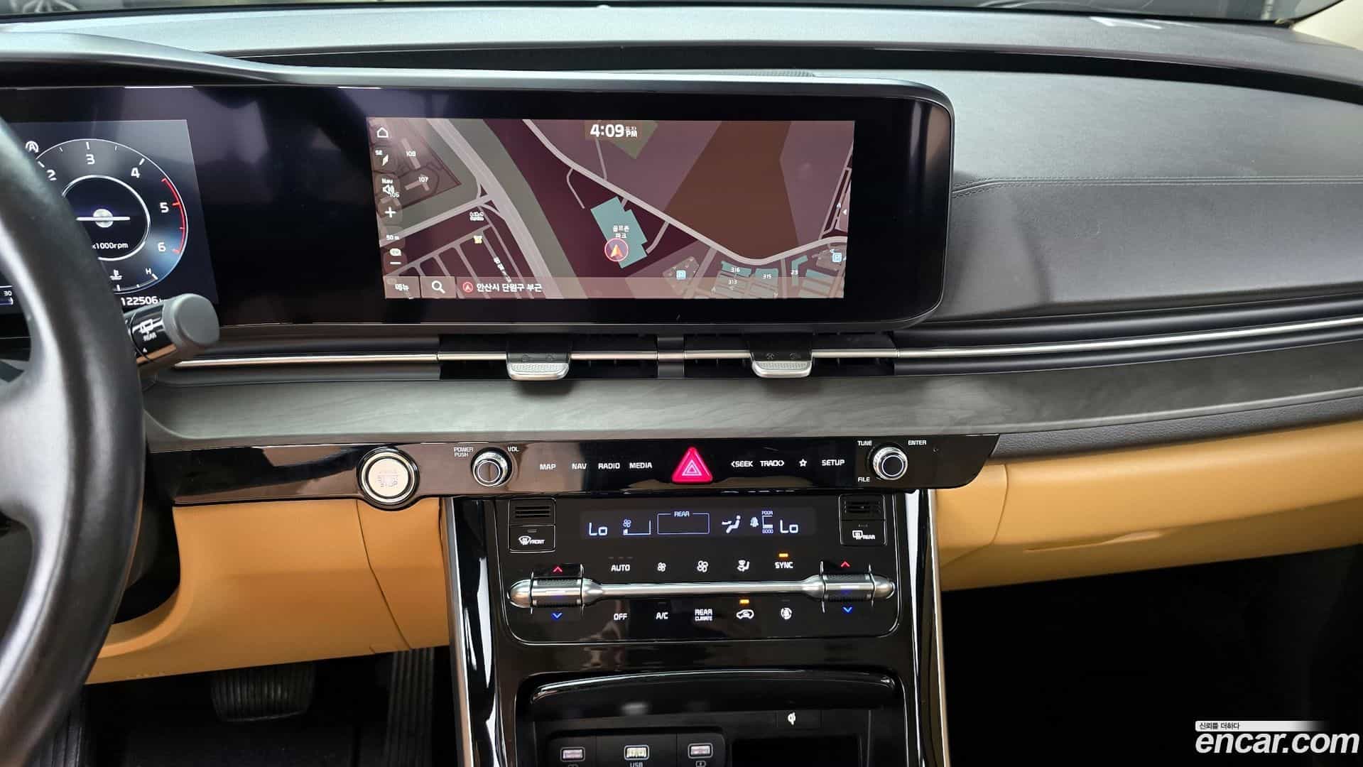Canival Kia 2021.3-OPTION-023
