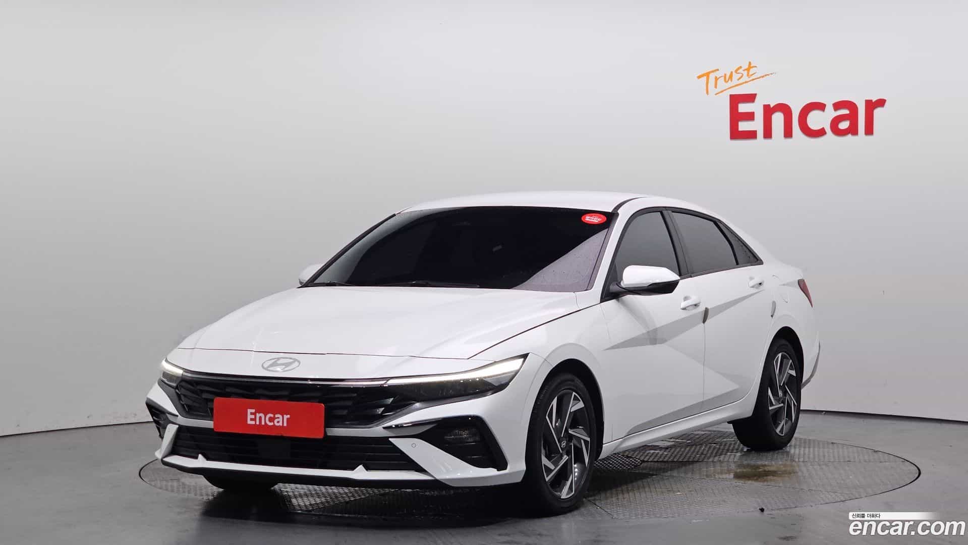 AVANTE Hyundai 2025.1-OUTER-001