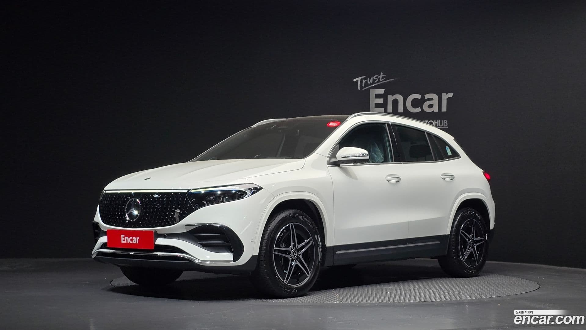 Main__Slider__Photo:EQA Mercedes-Benz 2024.7-0