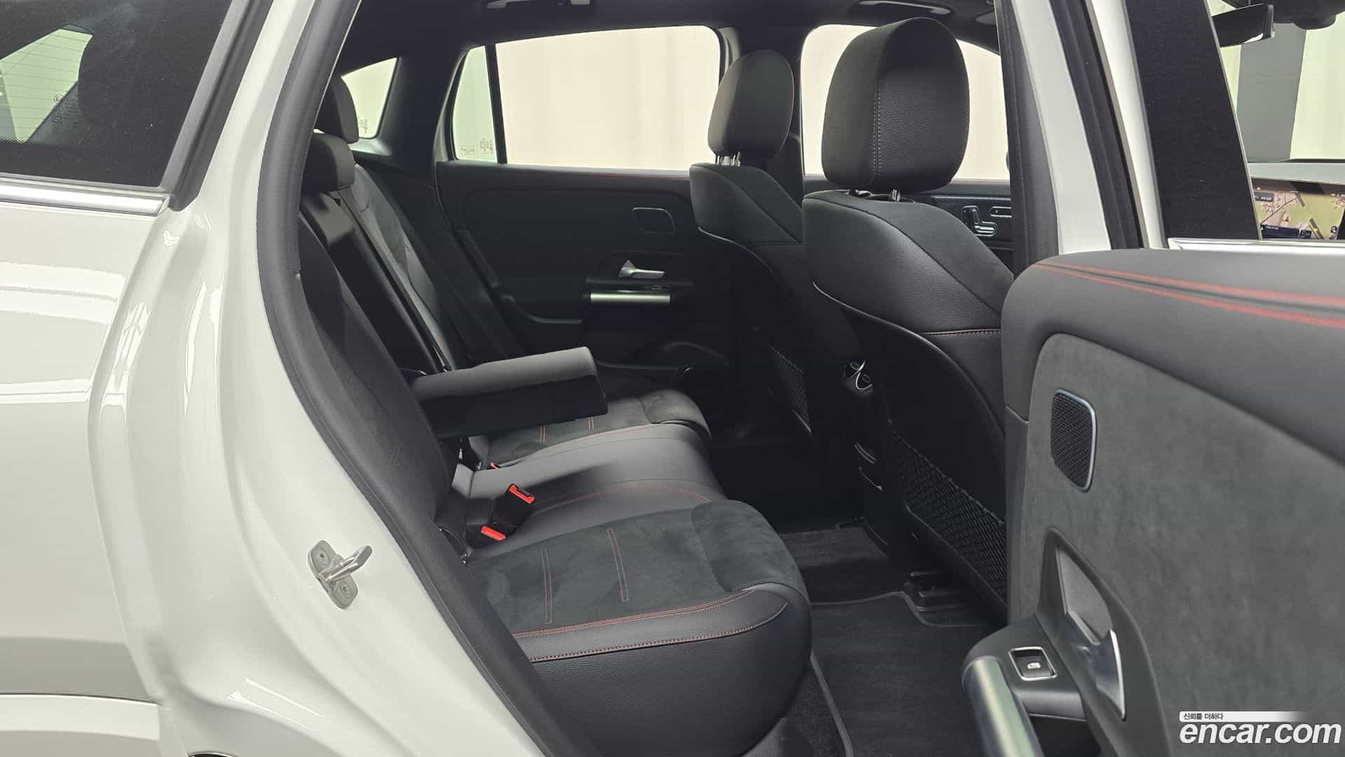 EQA Mercedes-Benz 2024.7-OPTION-015