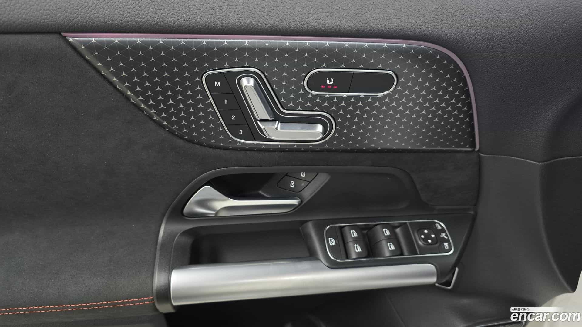 EQA Mercedes-Benz 2024.7-OPTION-044
