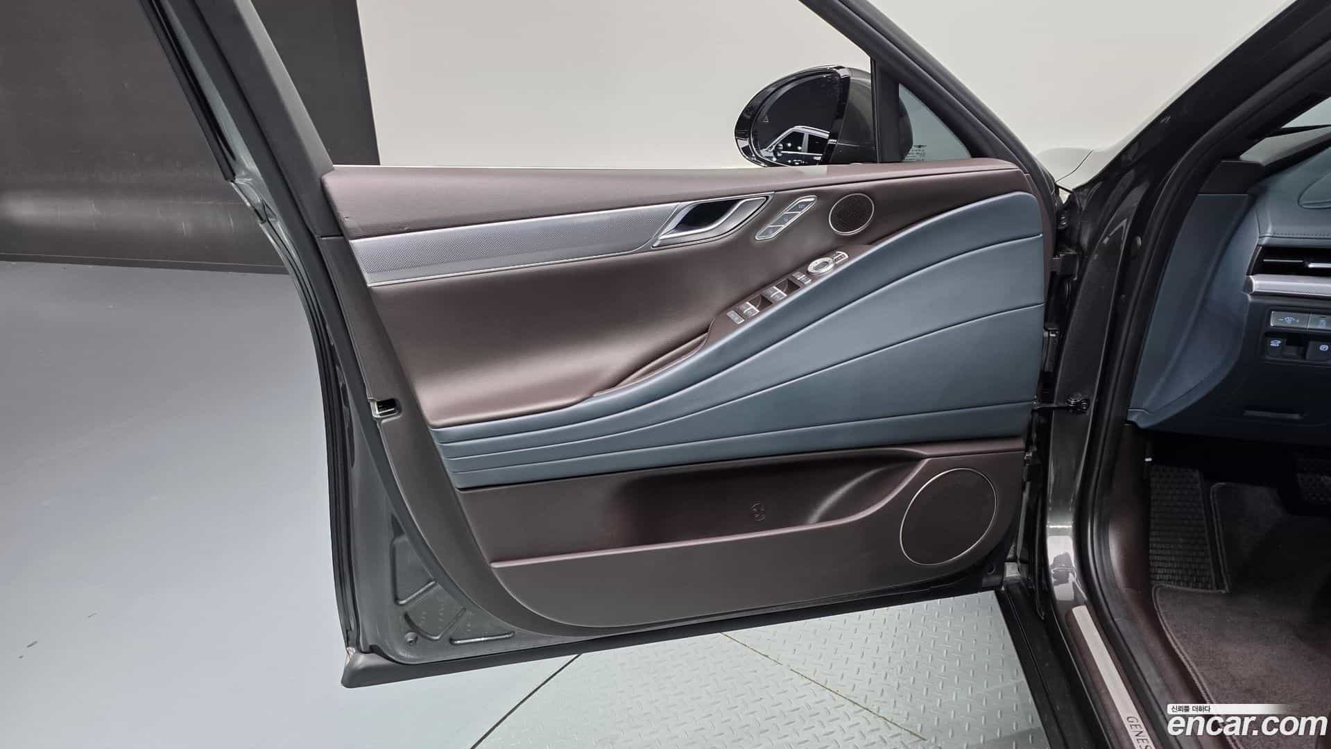 G80 Genesis 2021.8-INNER-034