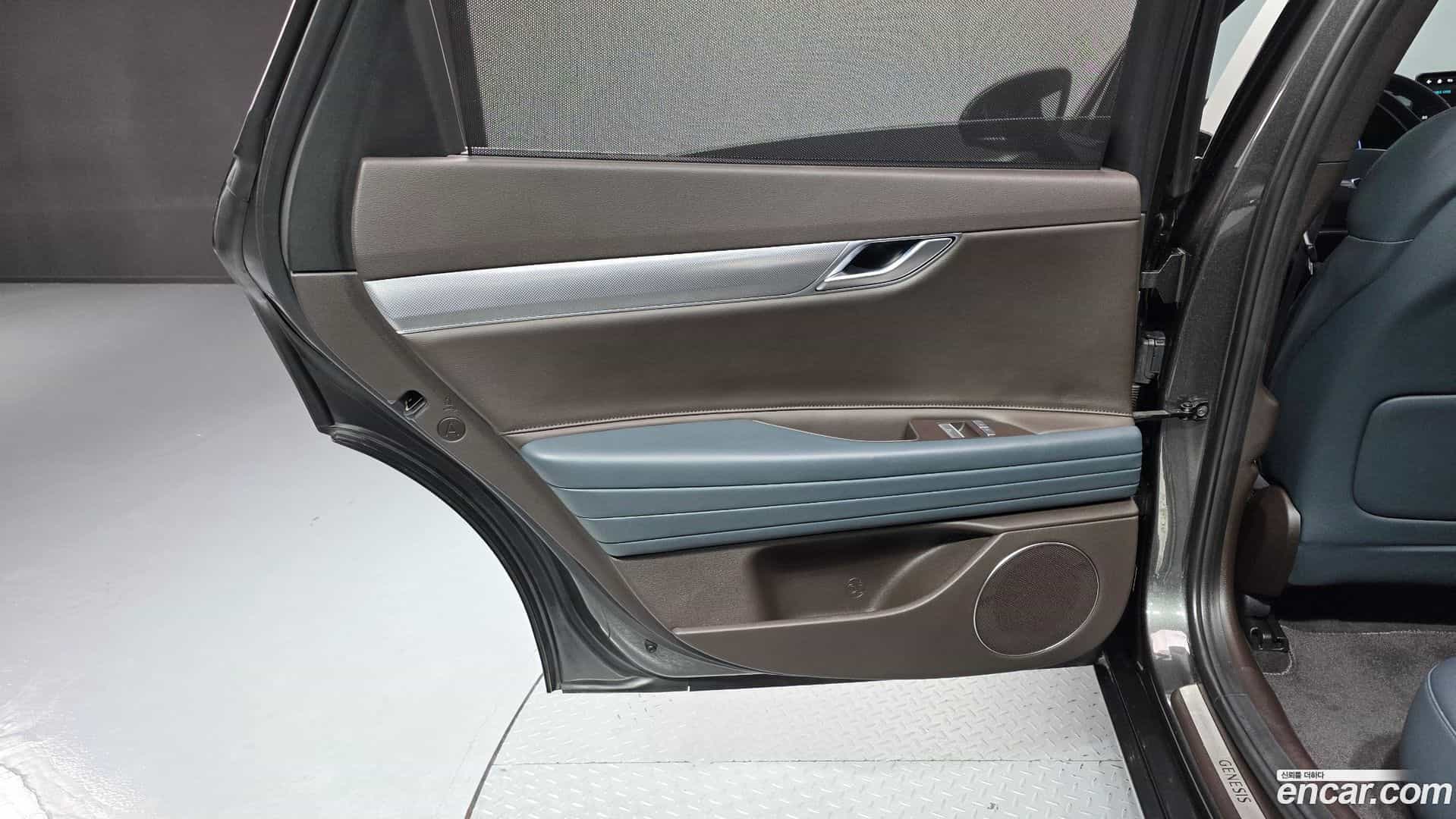 G80 Genesis 2021.8-INNER-035