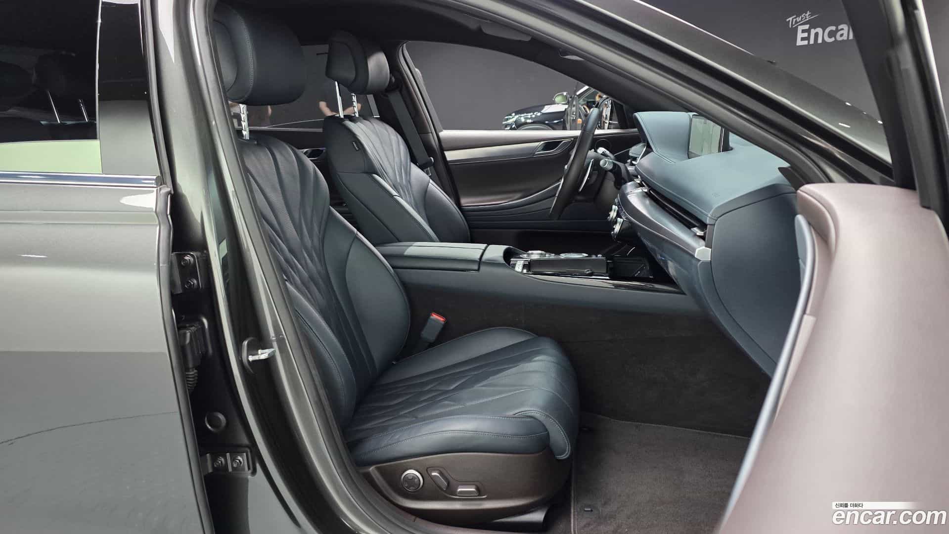 G80 Genesis 2021.8-INNER-036