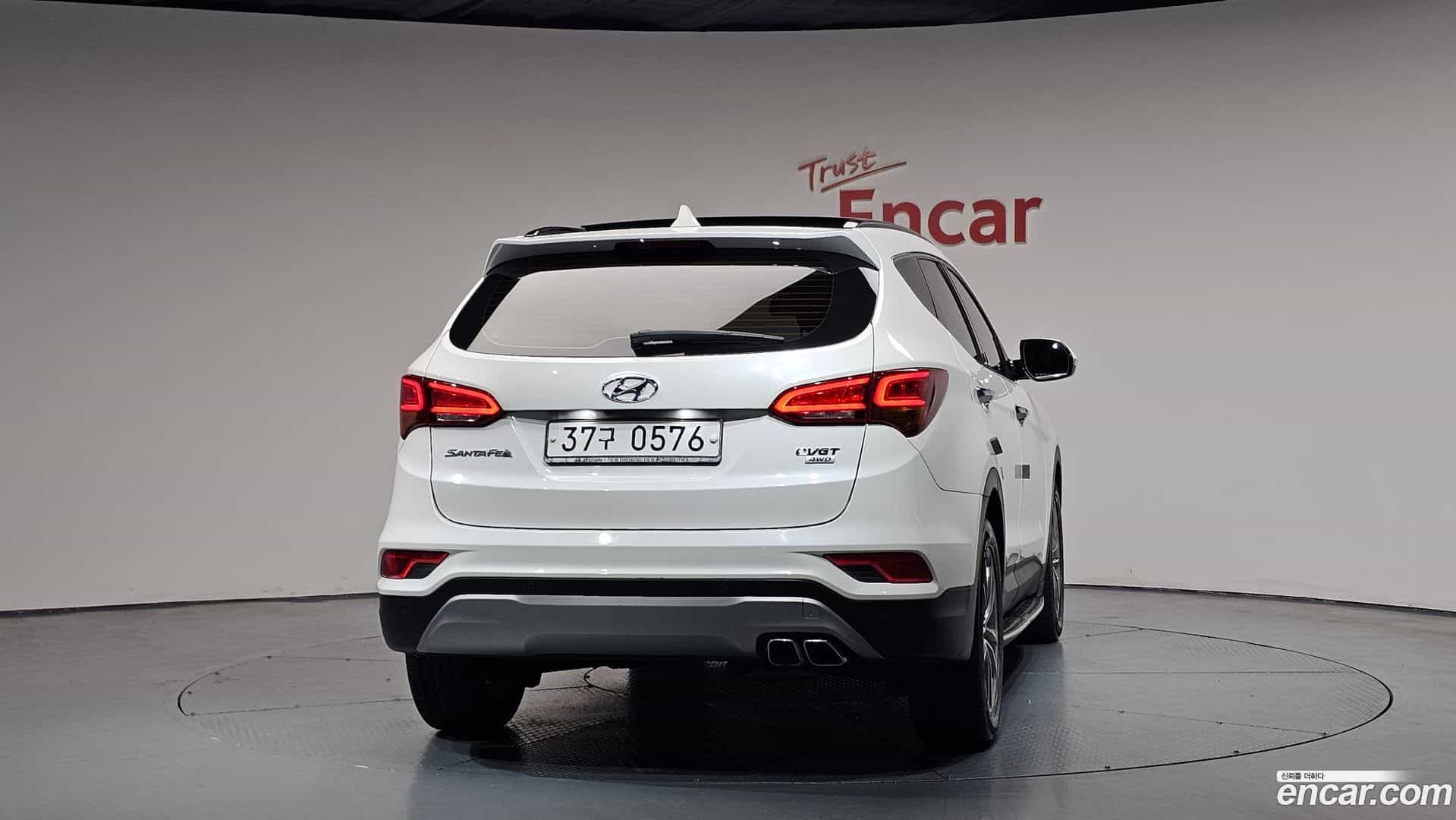 Santafe Hyundai 2016.2-OUTER-004