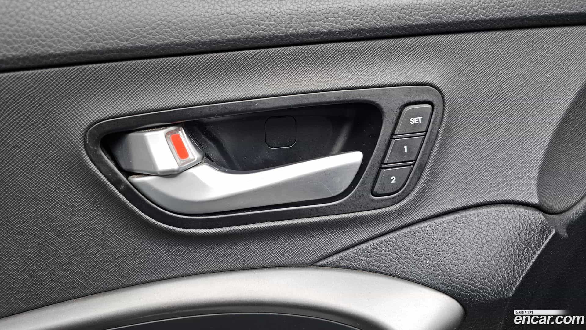Santafe Hyundai 2016.2-OPTION-023