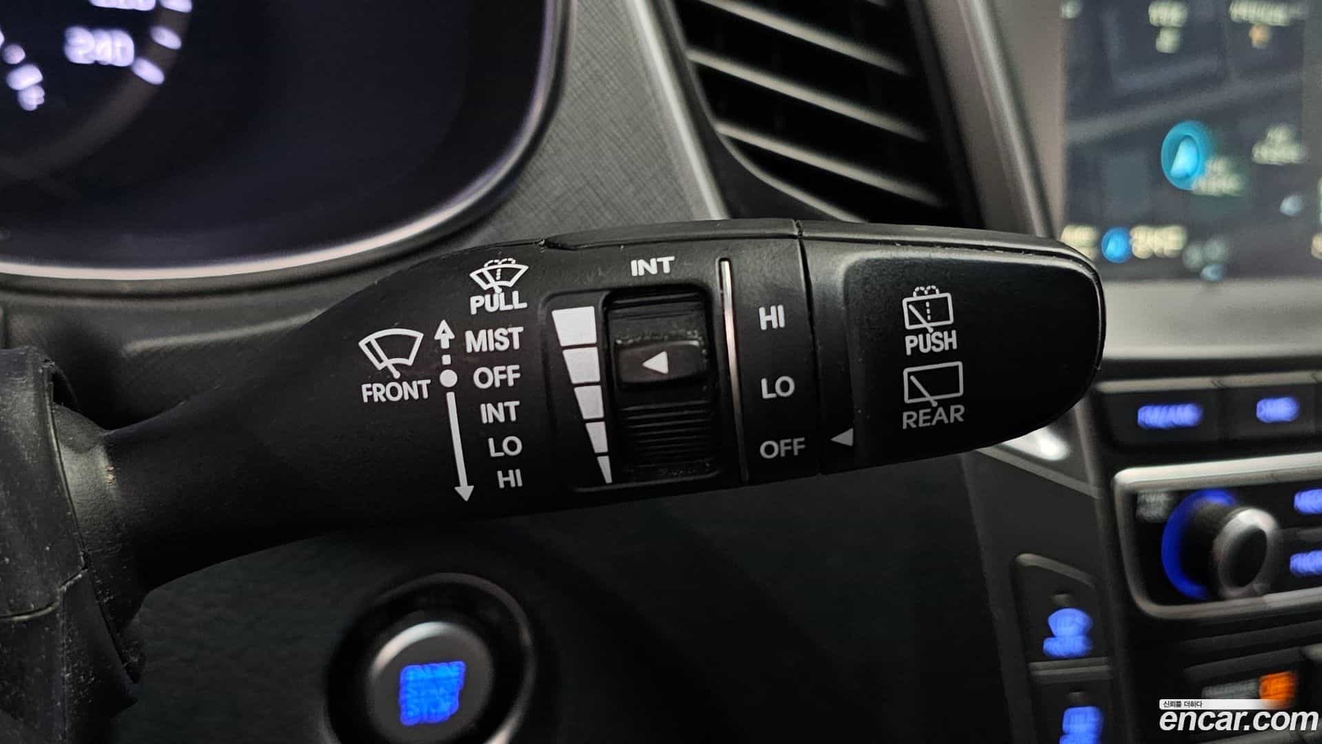 Santafe Hyundai 2016.2-OPTION-042