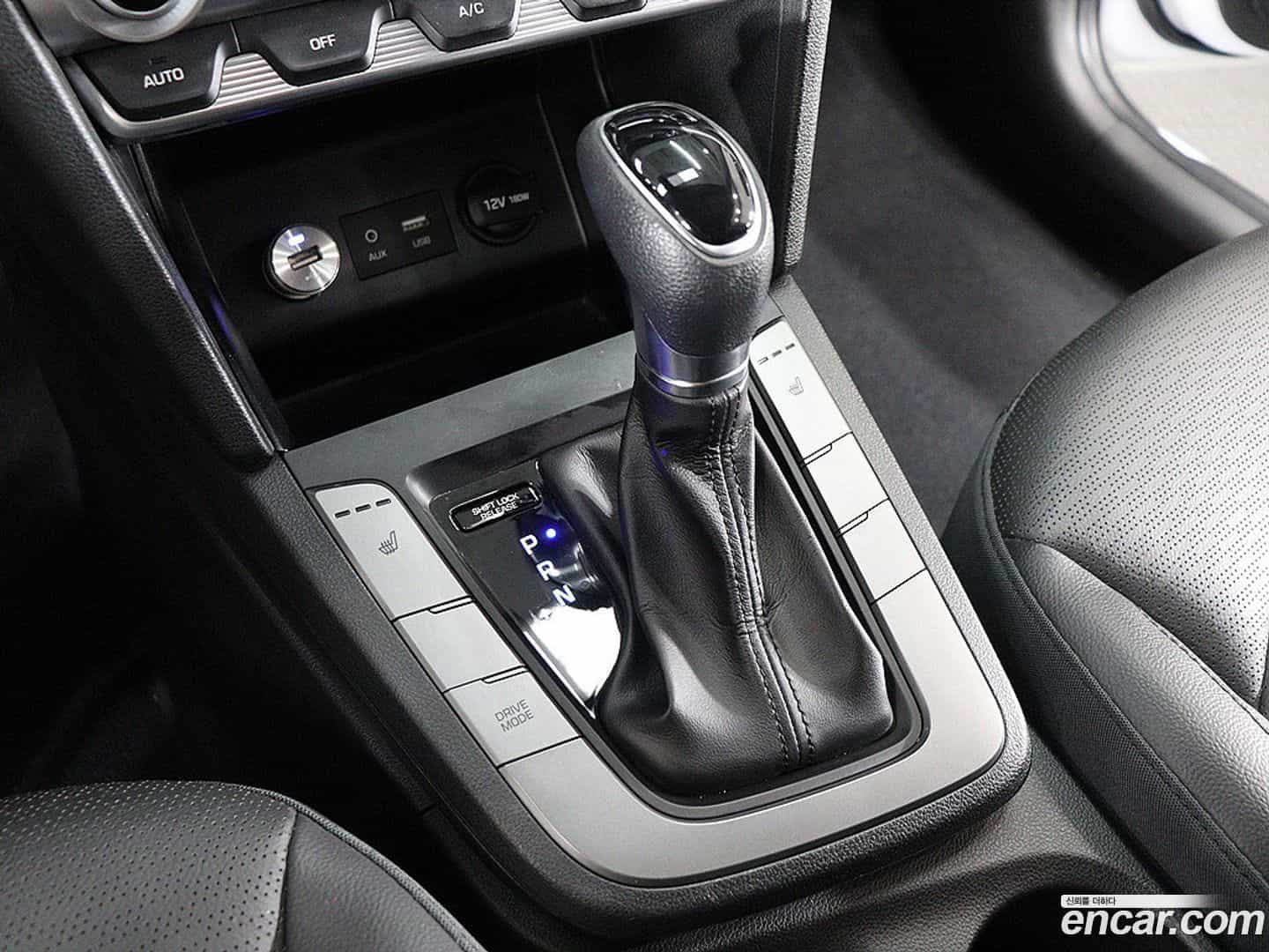 AVANTE Hyundai 2020.0-INNER-009
