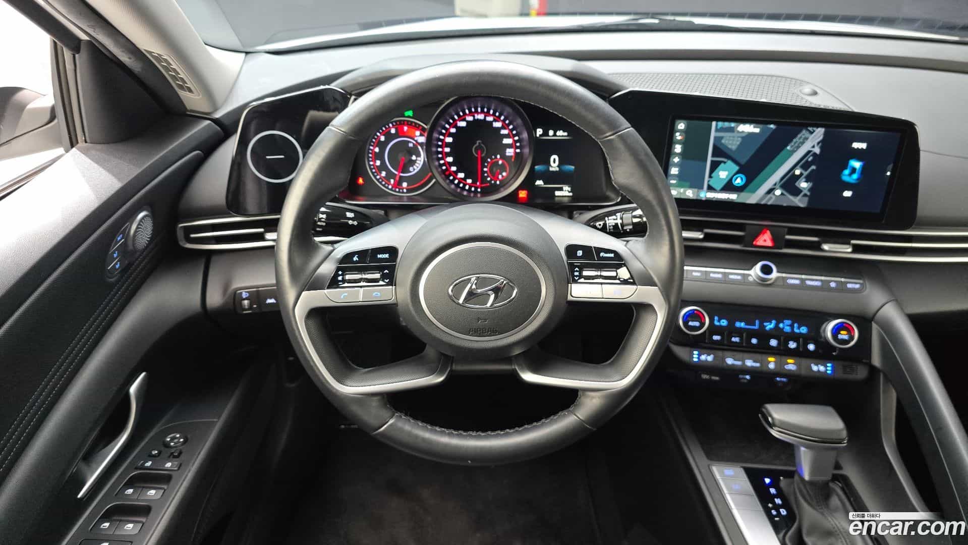 AVANTE Hyundai 2022.4-OPTION-016