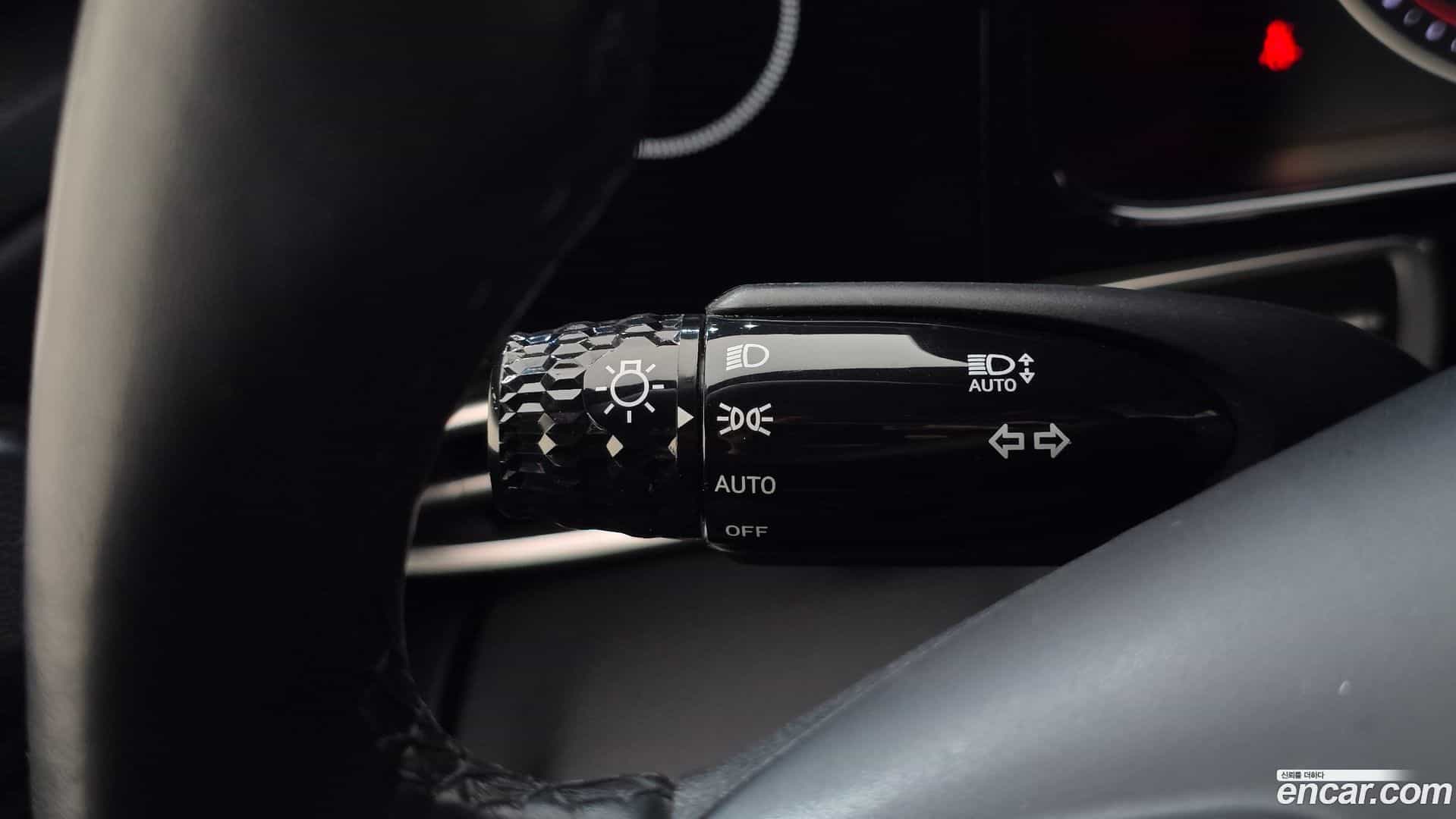 AVANTE Hyundai 2022.4-OPTION-019