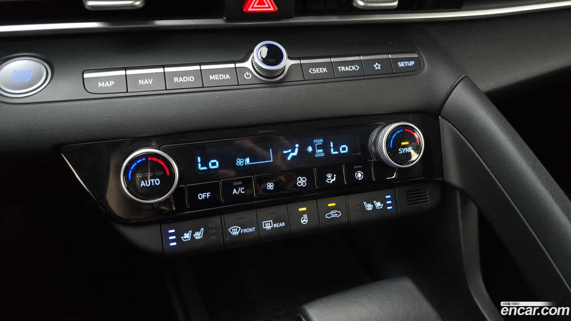 AVANTE Hyundai 2022.4-OPTION-022