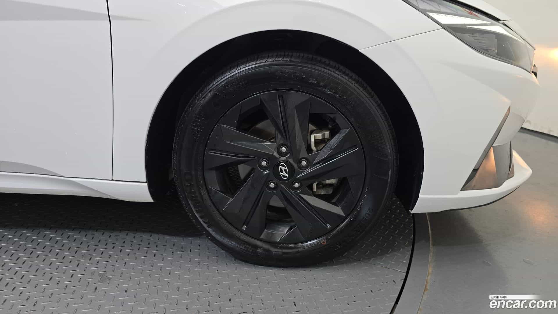 AVANTE Hyundai 2022.4-OUTER-031