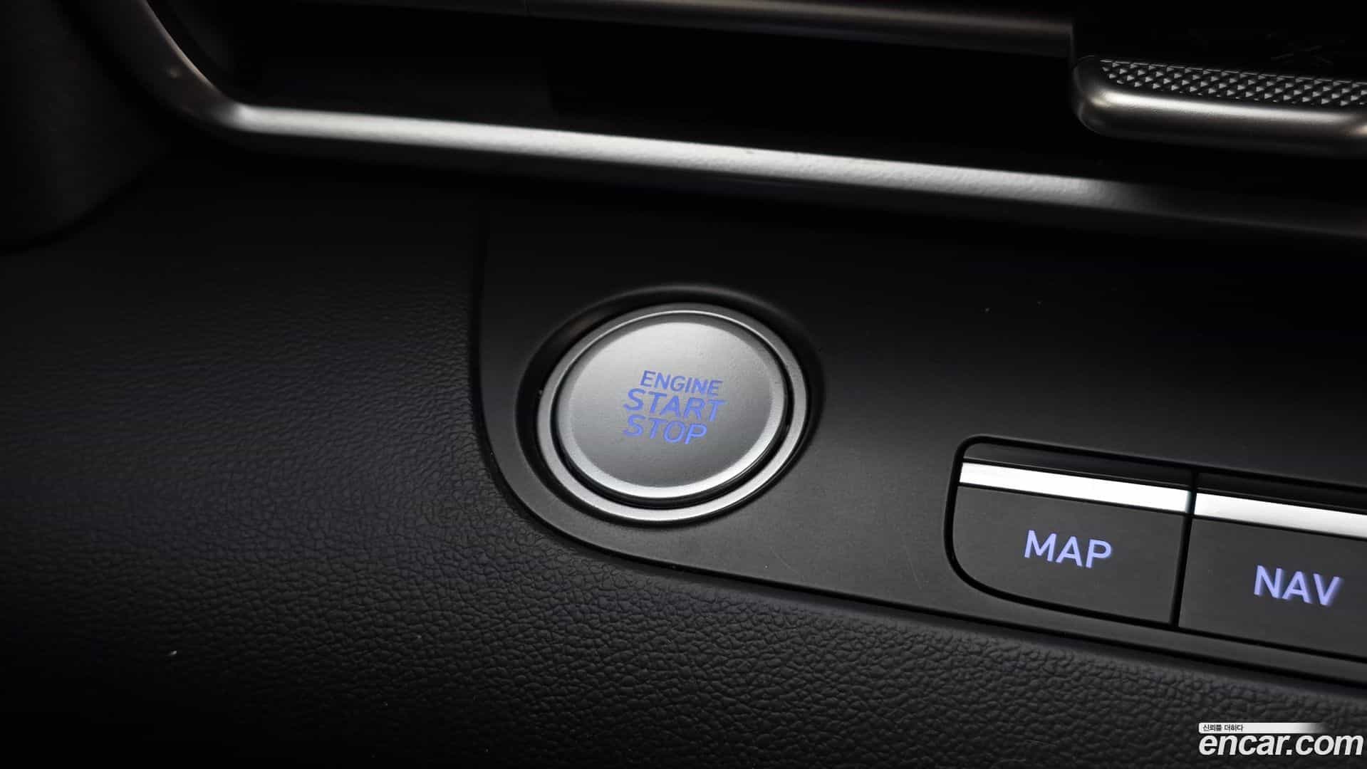 AVANTE Hyundai 2022.4-OPTION-041