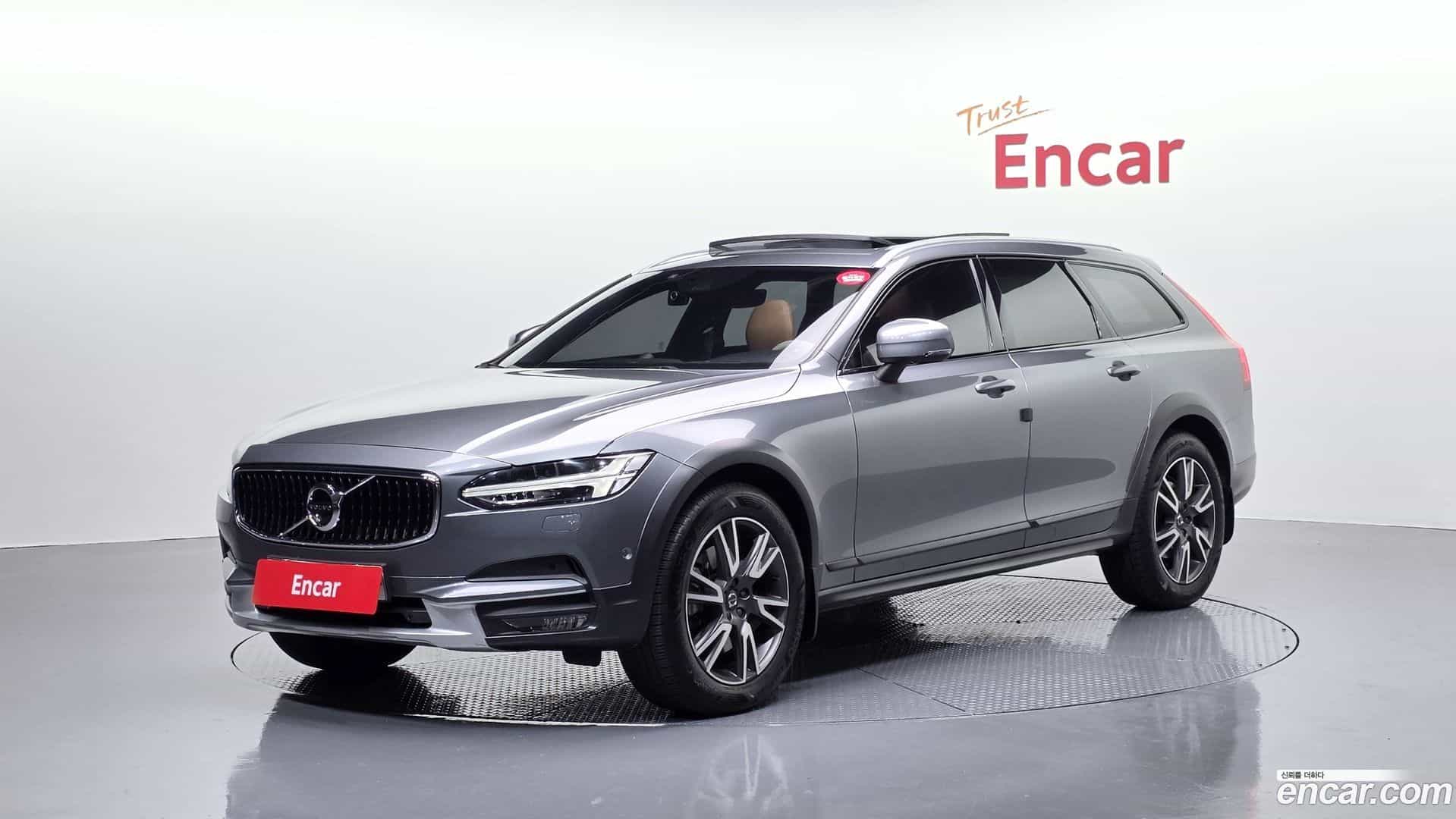 V90 Volvo 2018.9-OUTER-001