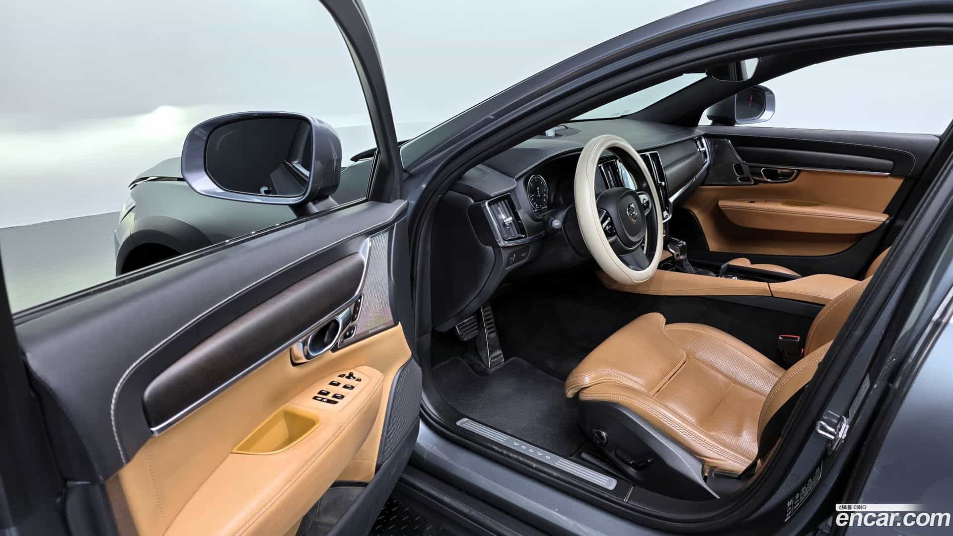 V90 Volvo 2018.9-INNER-010