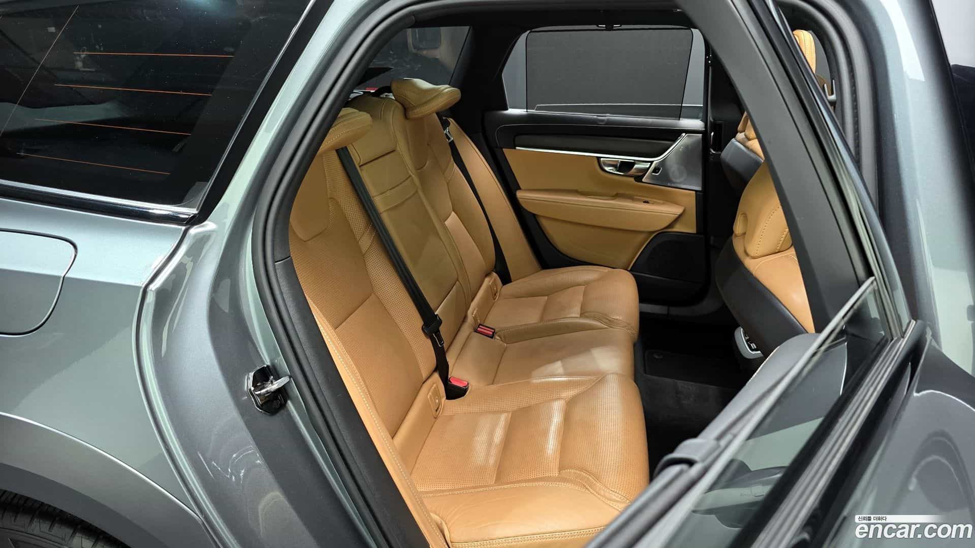 V90 Volvo 2018.9-OPTION-015