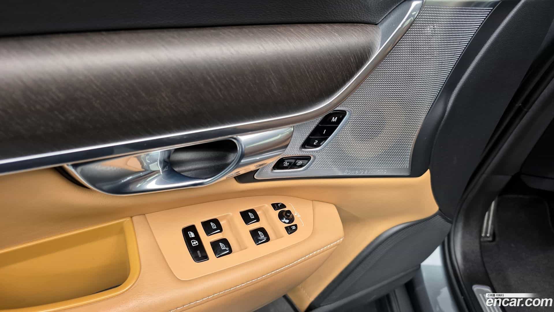 V90 Volvo 2018.9-OPTION-024