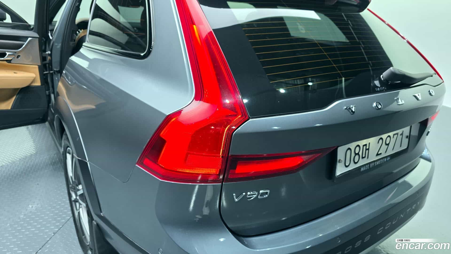 V90 Volvo 2018.9-OUTER-033