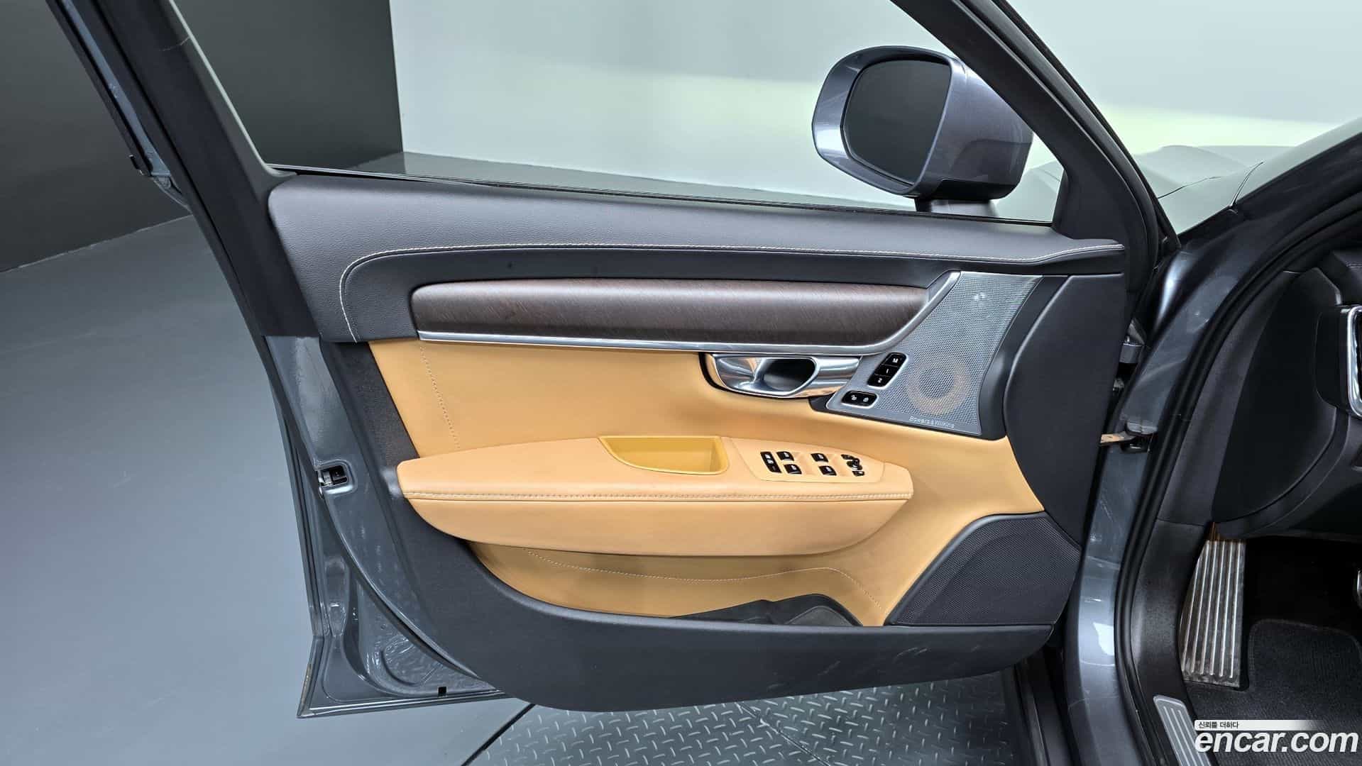 V90 Volvo 2018.9-INNER-034