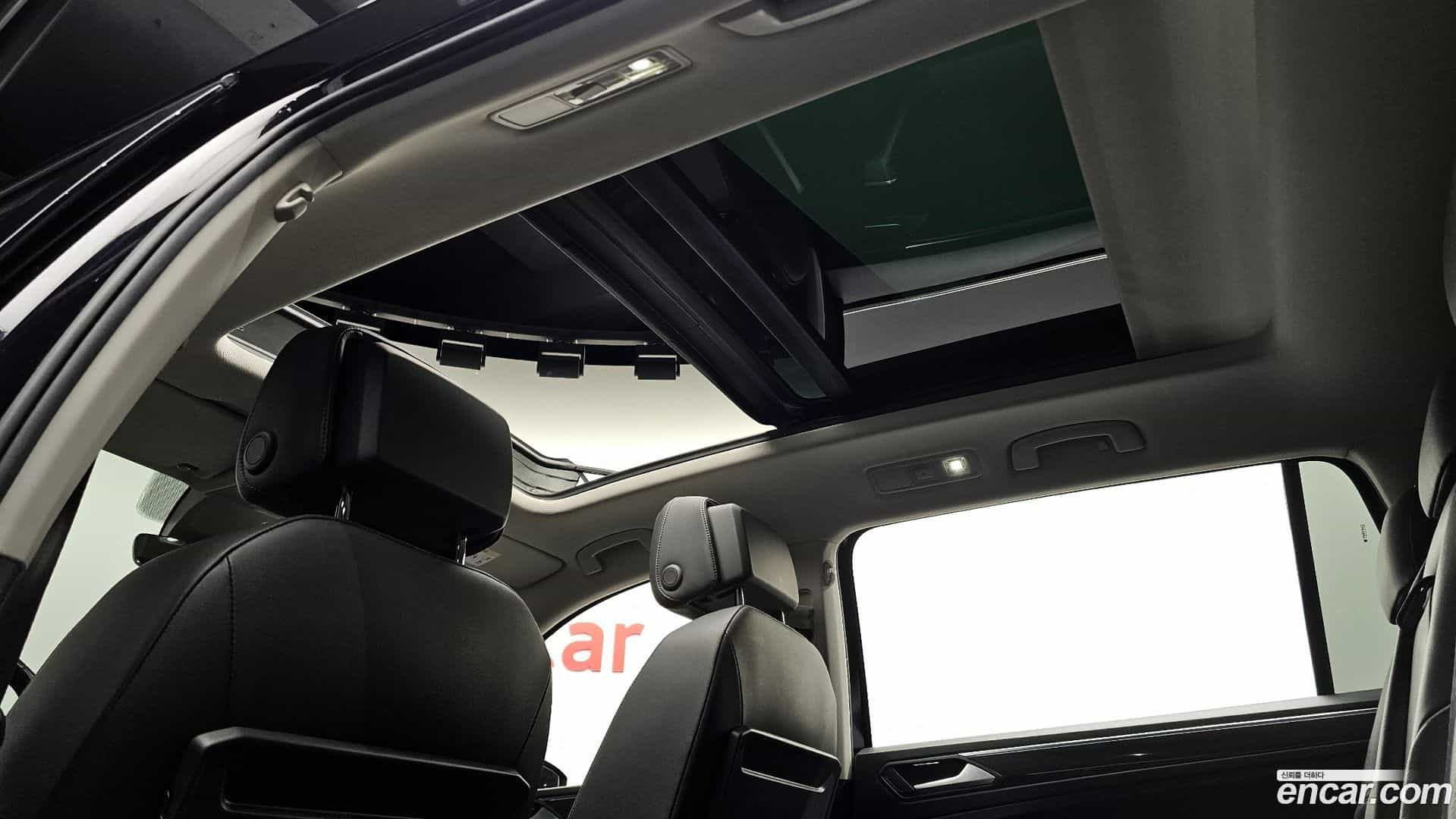 Tiguan Volkswagen 2020.11-OPTION-022