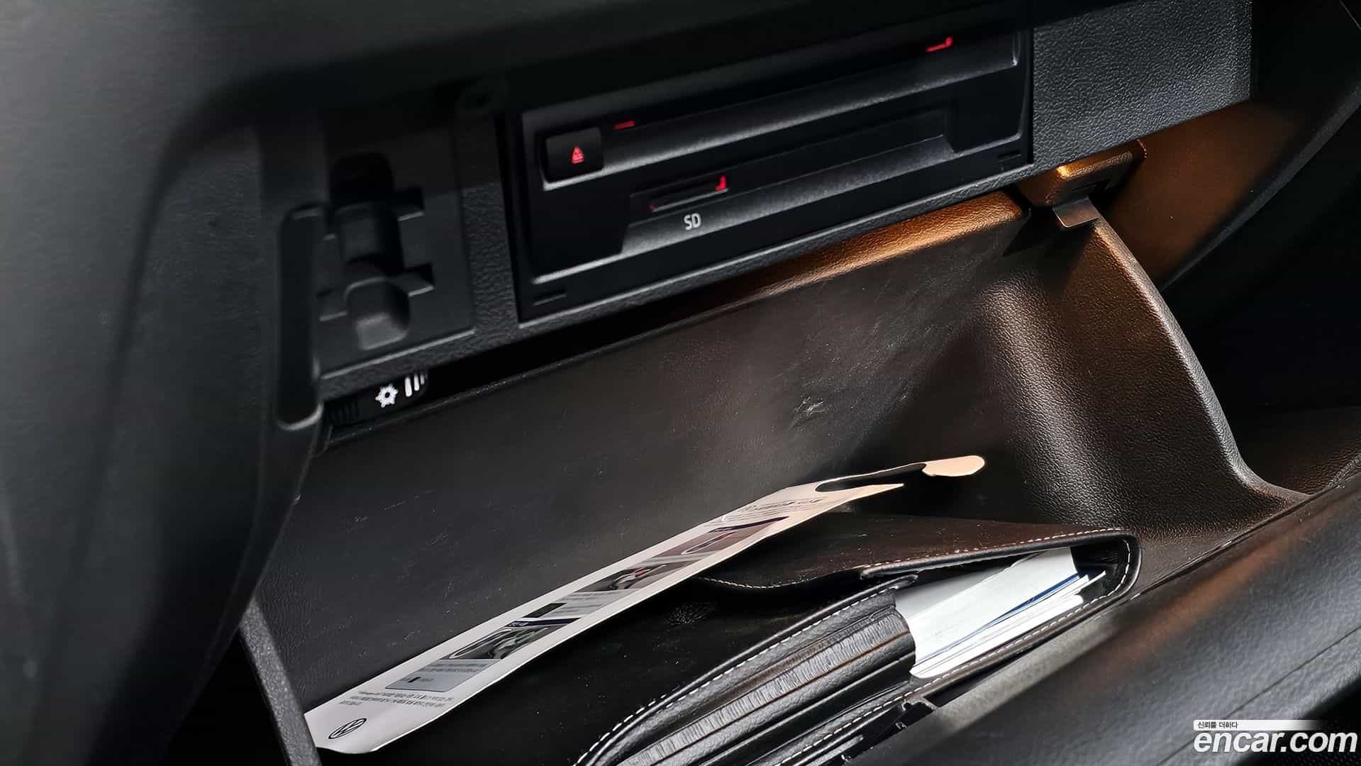 Tiguan Volkswagen 2020.11-OPTION-043