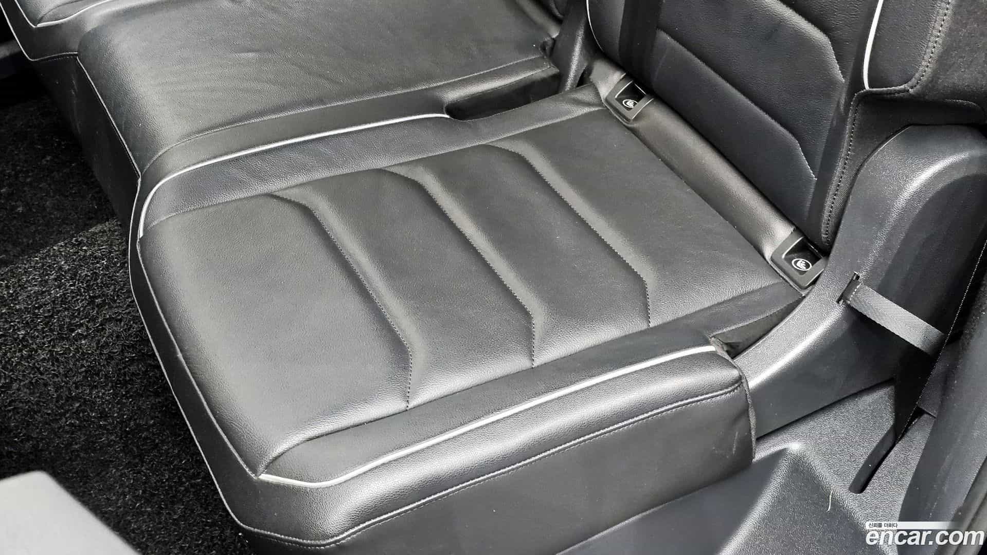 Tiguan Volkswagen 2020.11-OPTION-048