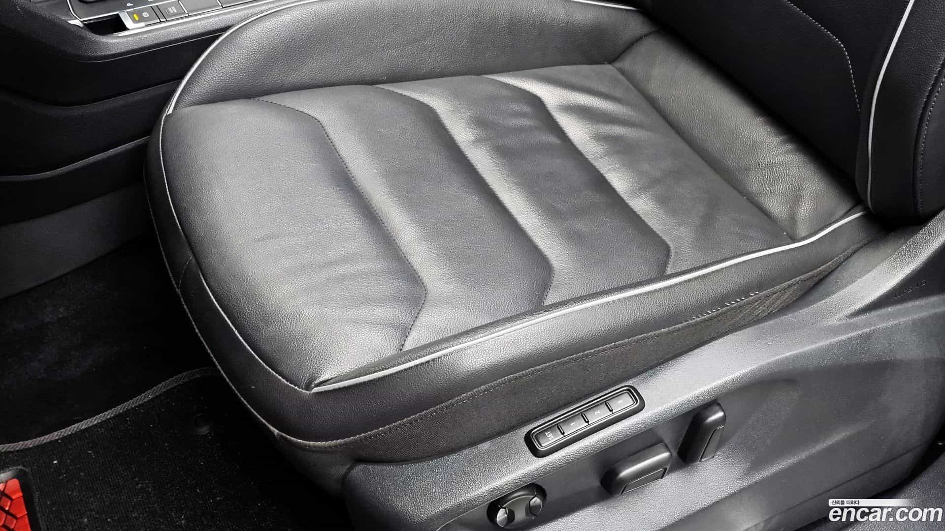 Tiguan Volkswagen 2020.11-OPTION-049