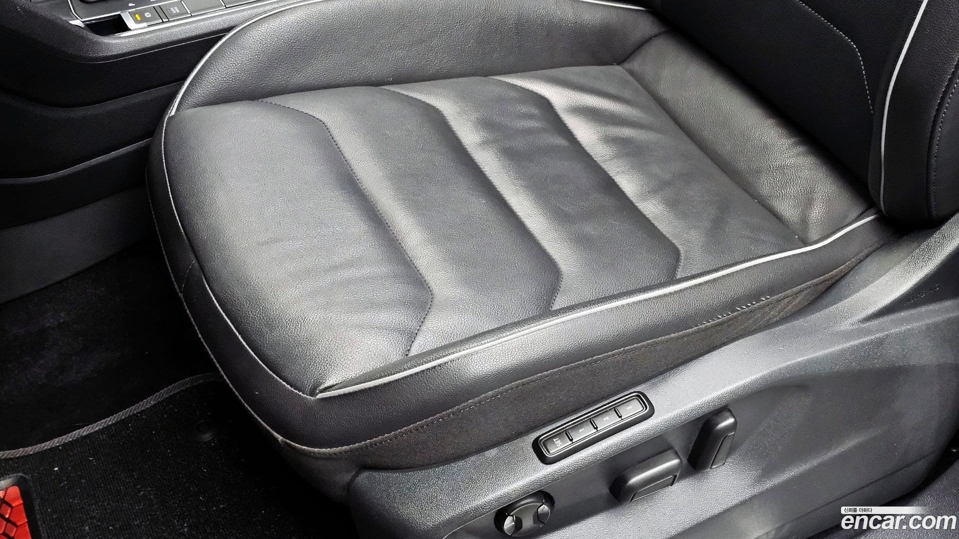 Main__Slider__Photo:Tiguan Volkswagen 2020.11-35