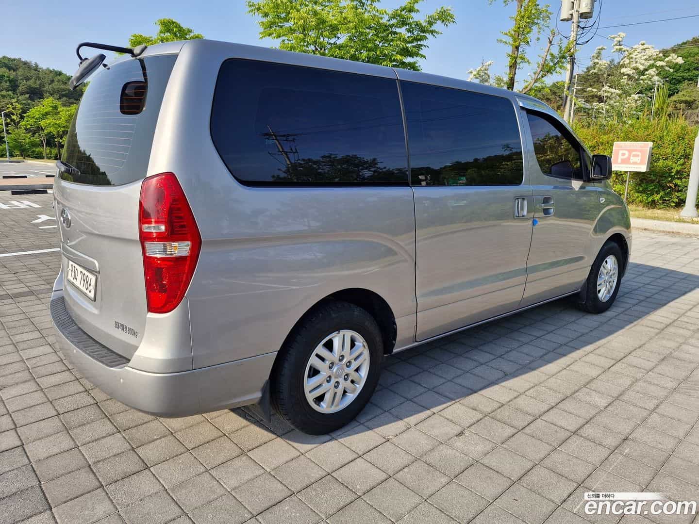 Starex Hyundai 2016.10-OUTER-005