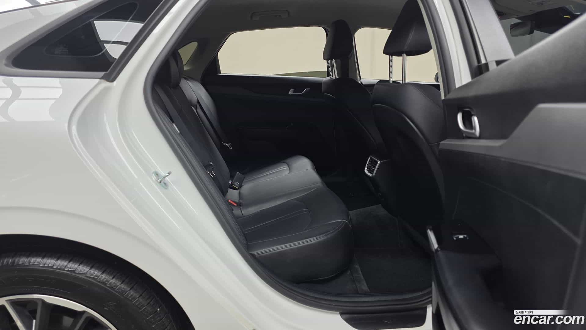 K5 Kia 2022.6-OPTION-015