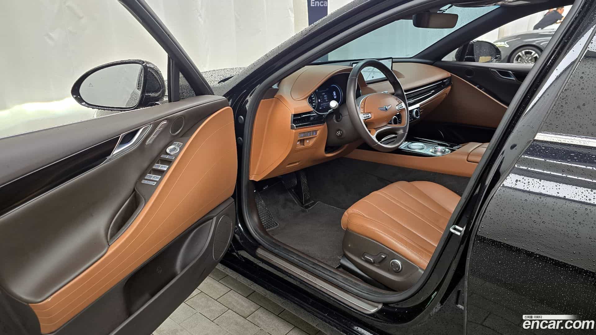 G80 Genesis 2022.2-INNER-010