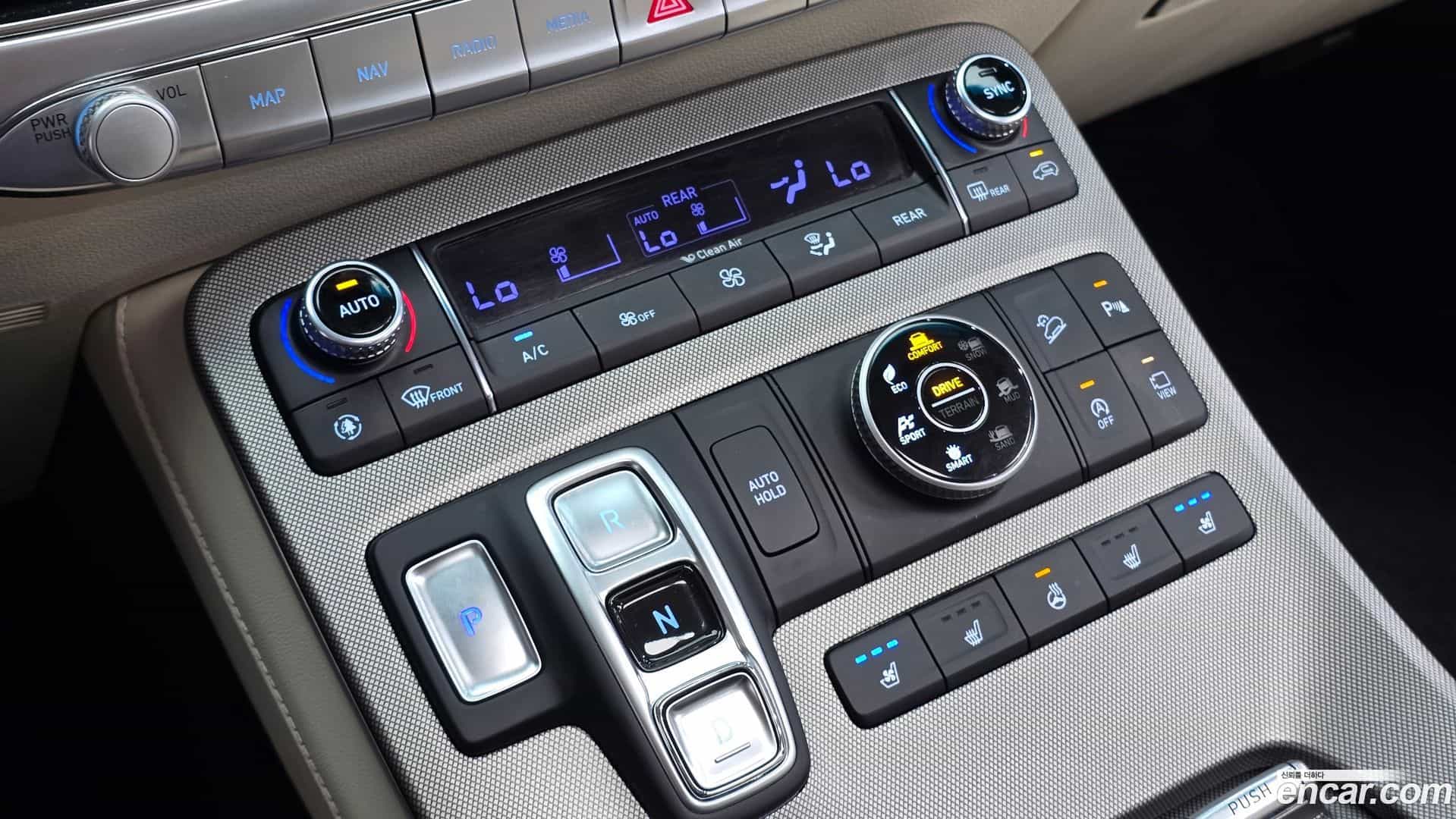 Palisade Hyundai 2022.3-INNER-009
