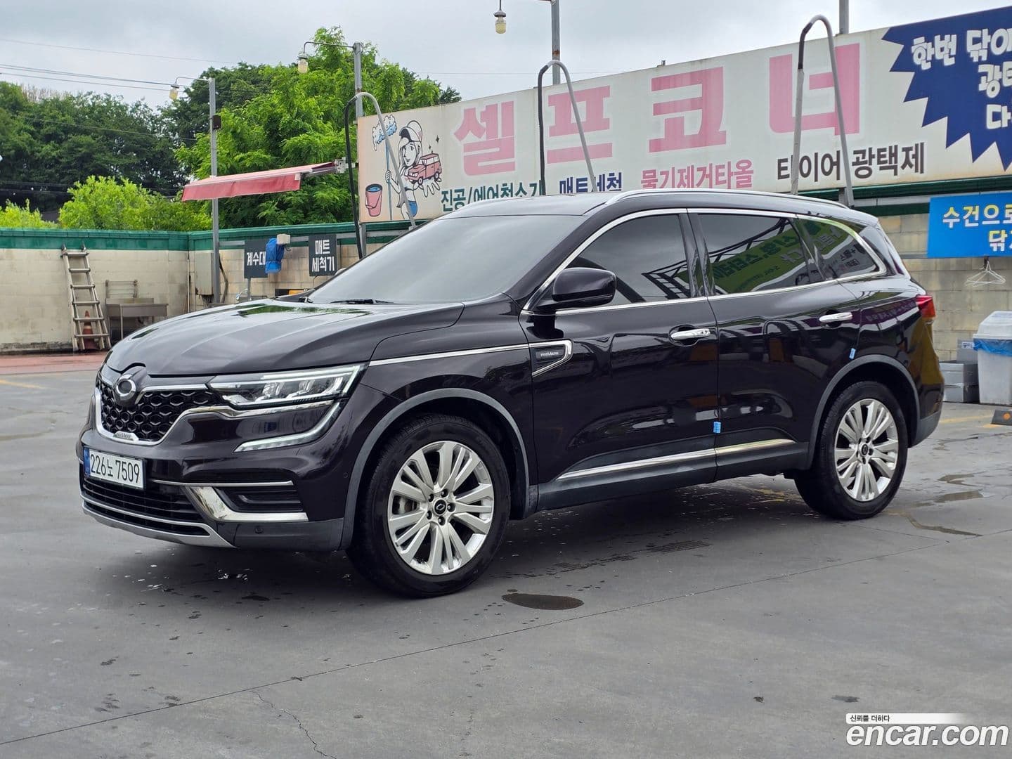 Main__Slider__Photo:QM6 Renault Korea 2022.2-0